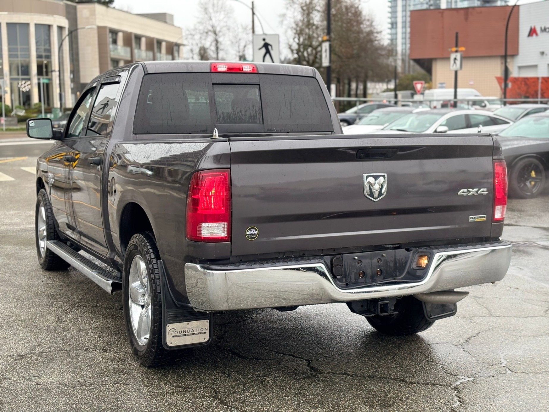 /canwestautoinc/2022-Ram-1500Classic-9642719714134016.jpg