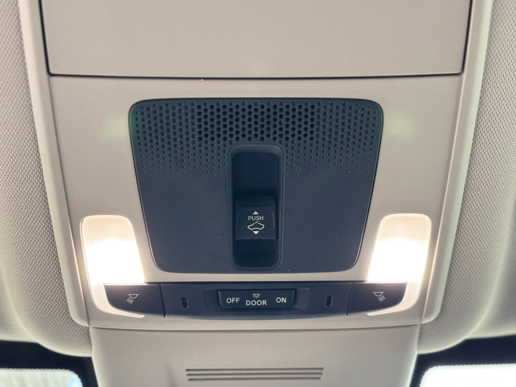 /canwestautoinc/2025-Honda-CR-V-02495479179280502.jpg