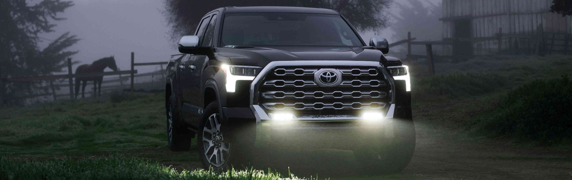 https://hillzcdn.ca/captainautosales/007328125314776779-2022_toyota_tundra_crewmax_1794_edition_5k_2-HD.jpg
