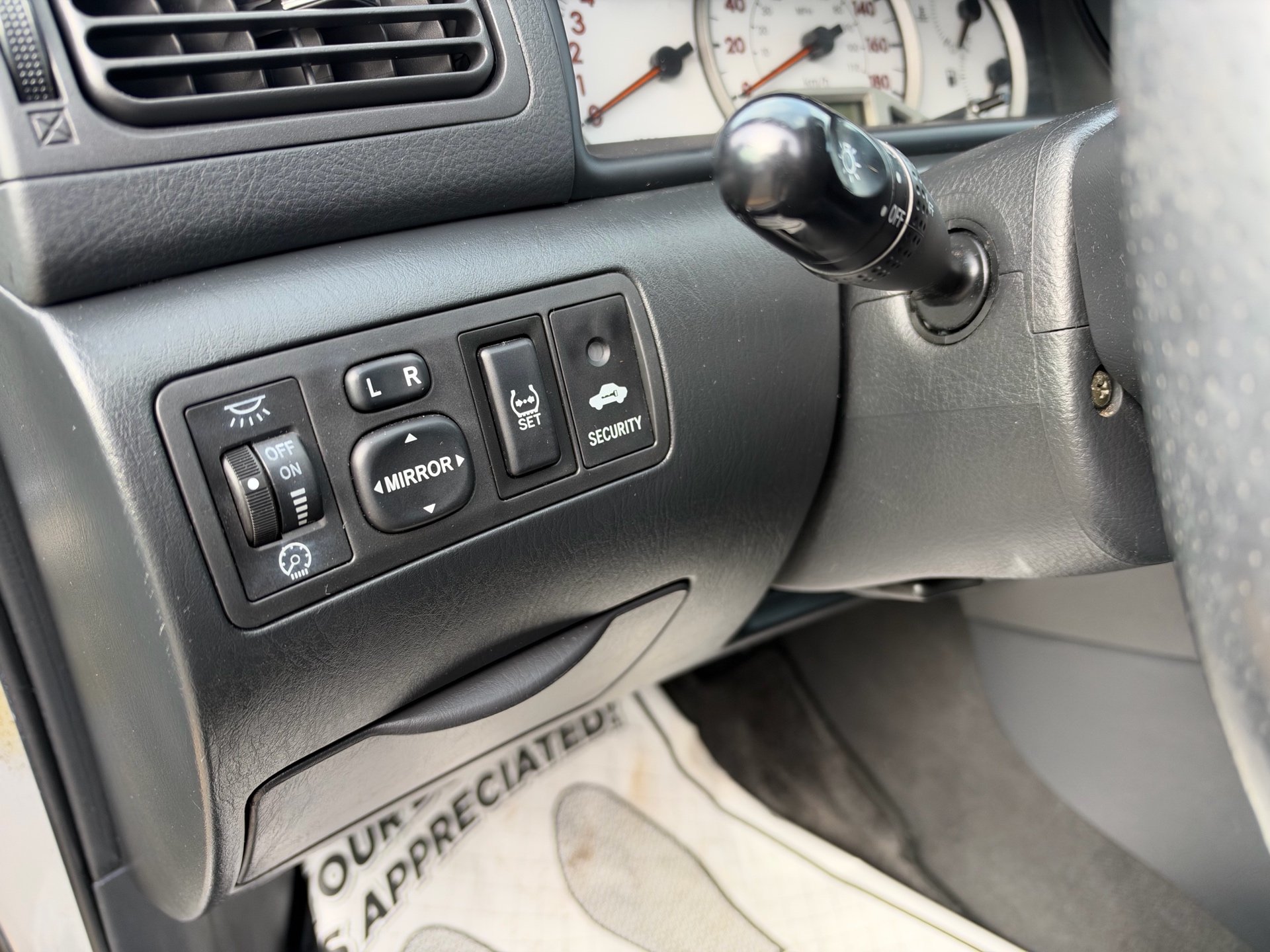/carage/2005-Toyota-Corolla-07859025172203848.jpg