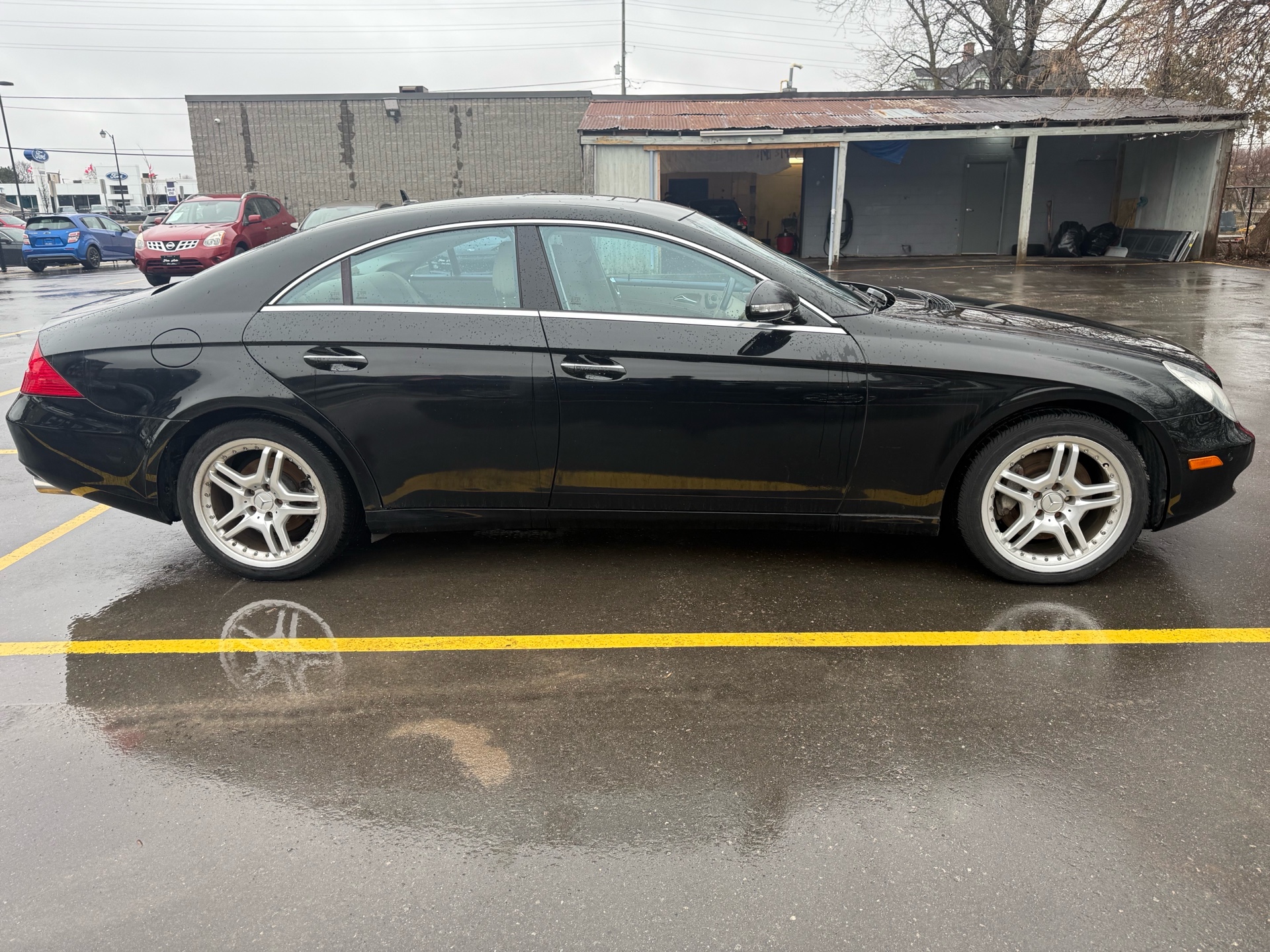 /carage/2007-Mercedes-Benz-CLS-Class-9595751373613117.jpg