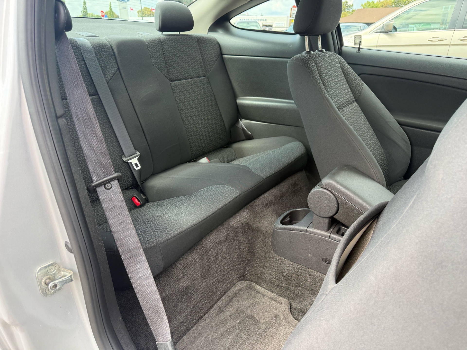 /carage/2007-Pontiac-G5-6446101561920368.jpg