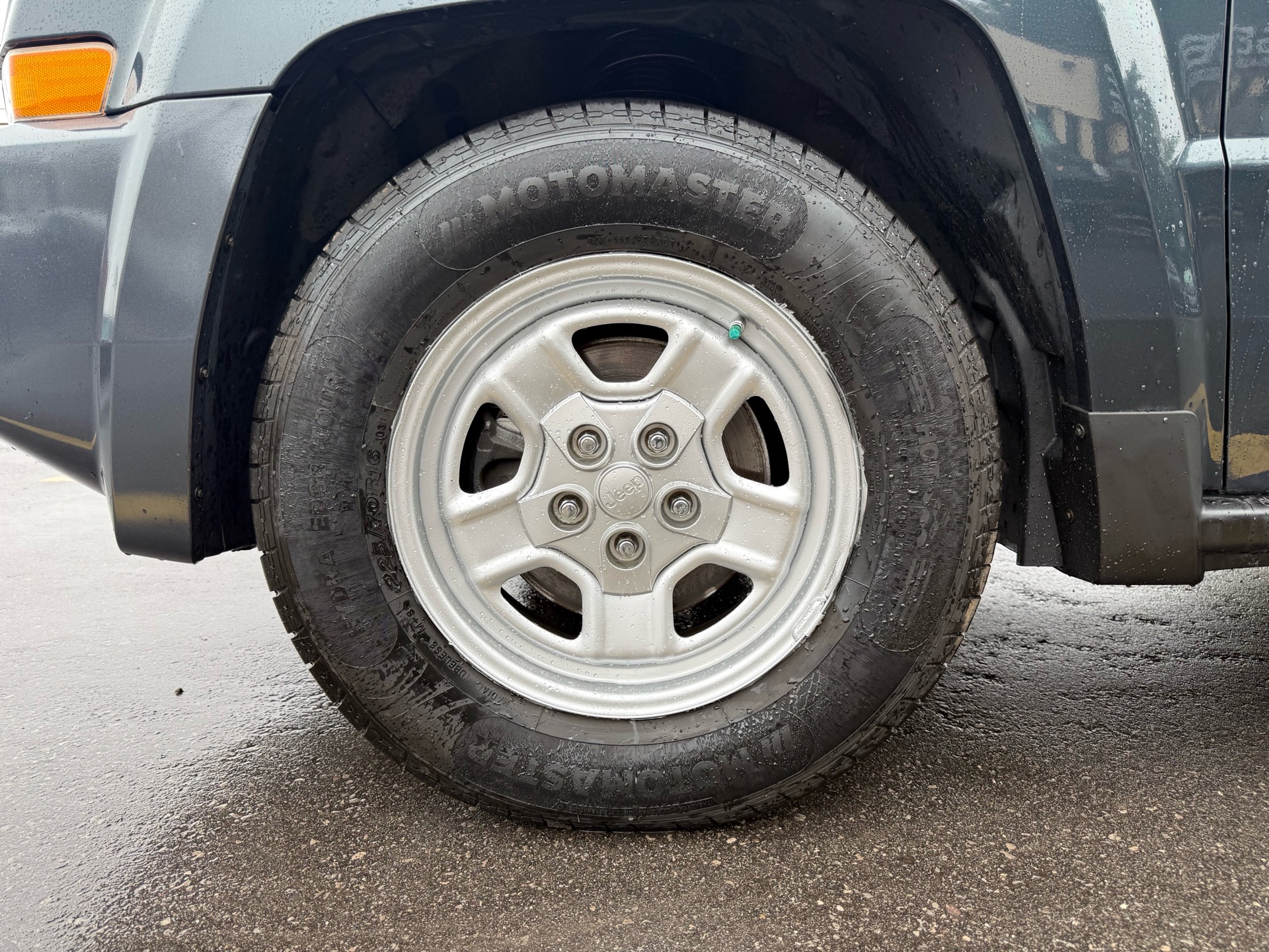 /carage/2008-Jeep-Patriot-34859248246475416.jpg