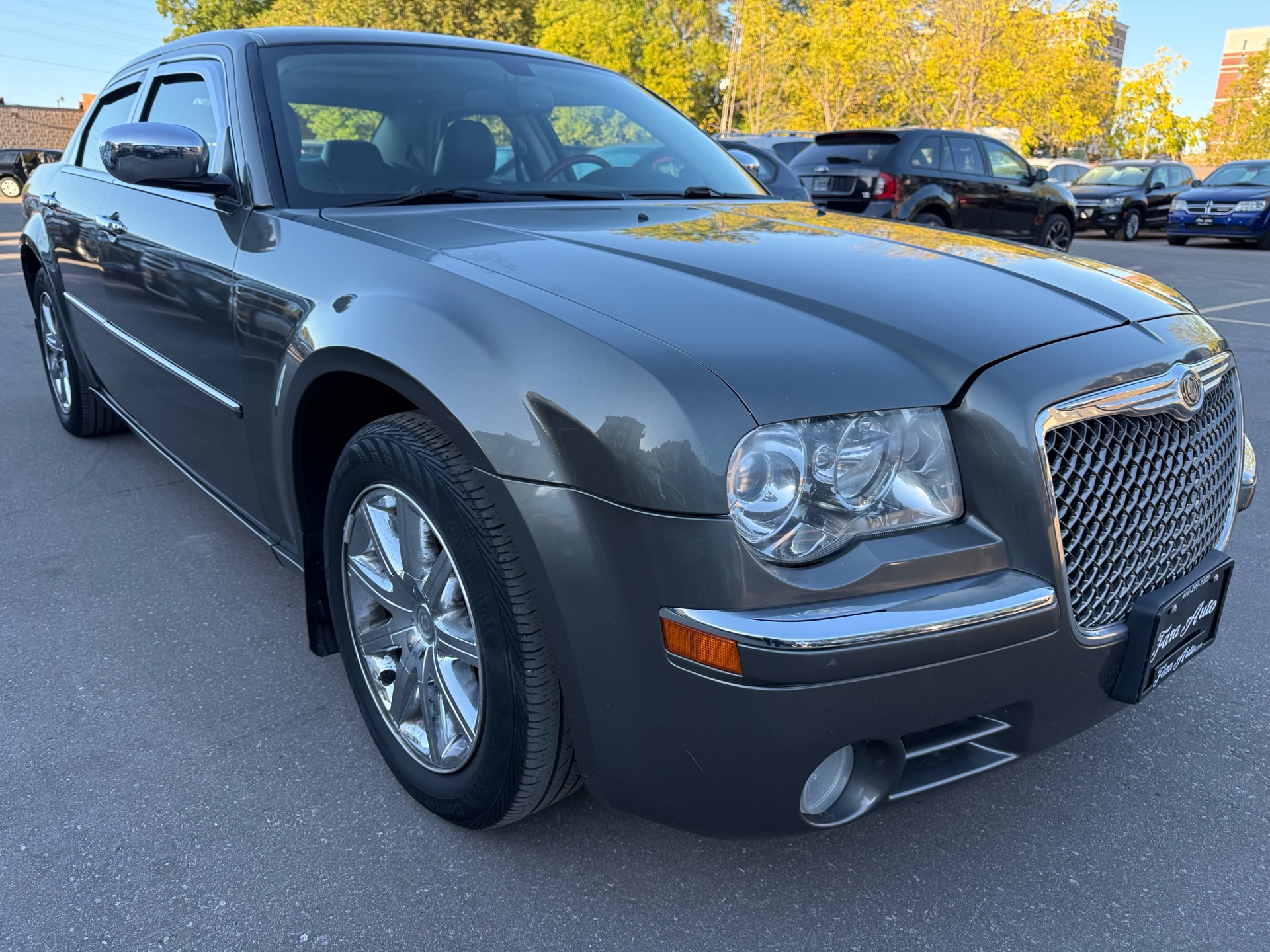 /carage/2009-Chrysler-300-1137422101788288.jpg