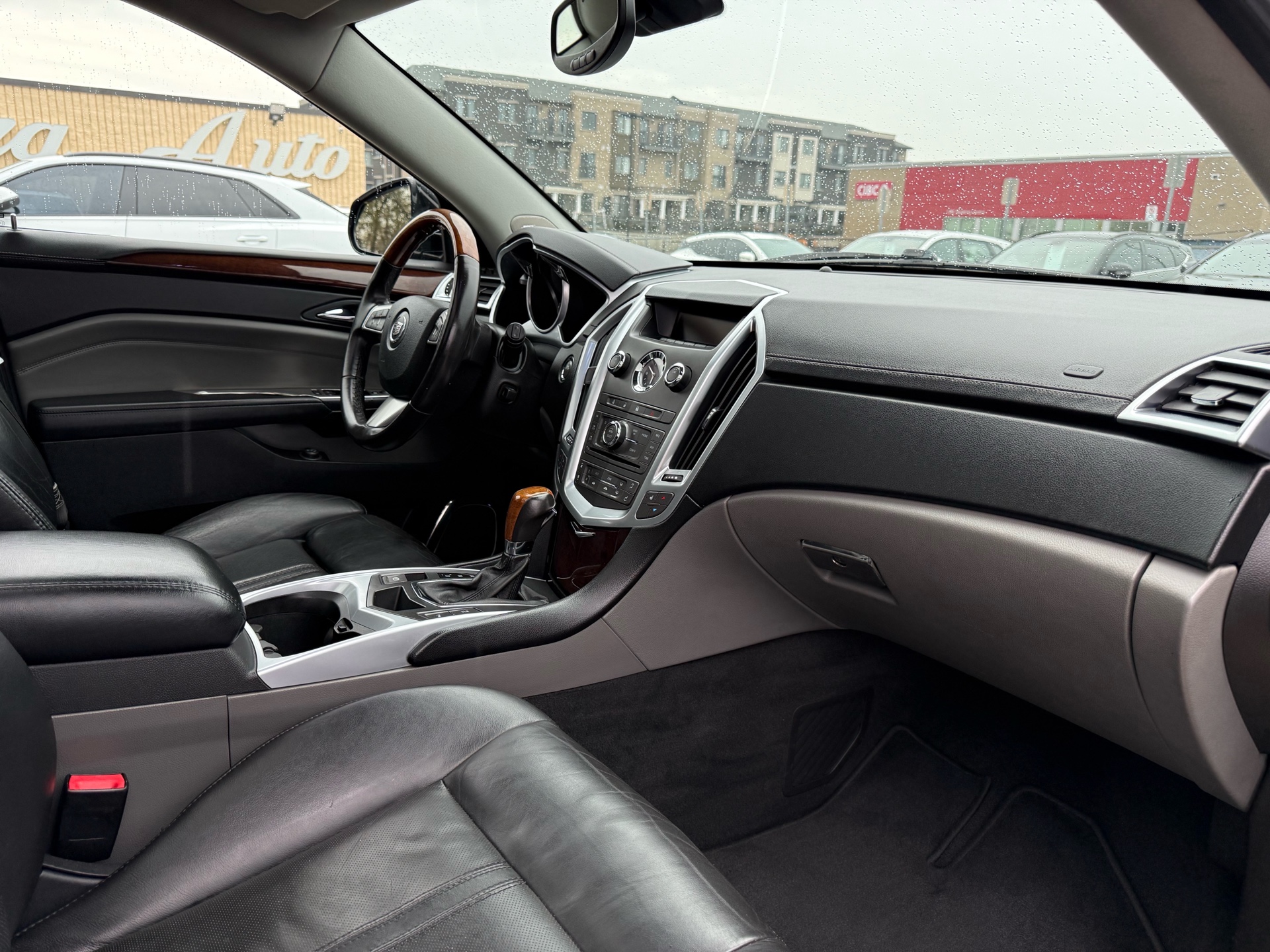 /carage/2010-Cadillac-SRX-8455948951549892.jpg