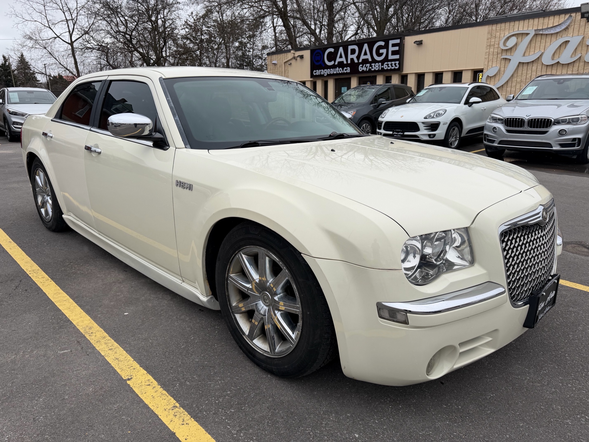 /carage/2010-Chrysler-300-32281677551570565.jpg