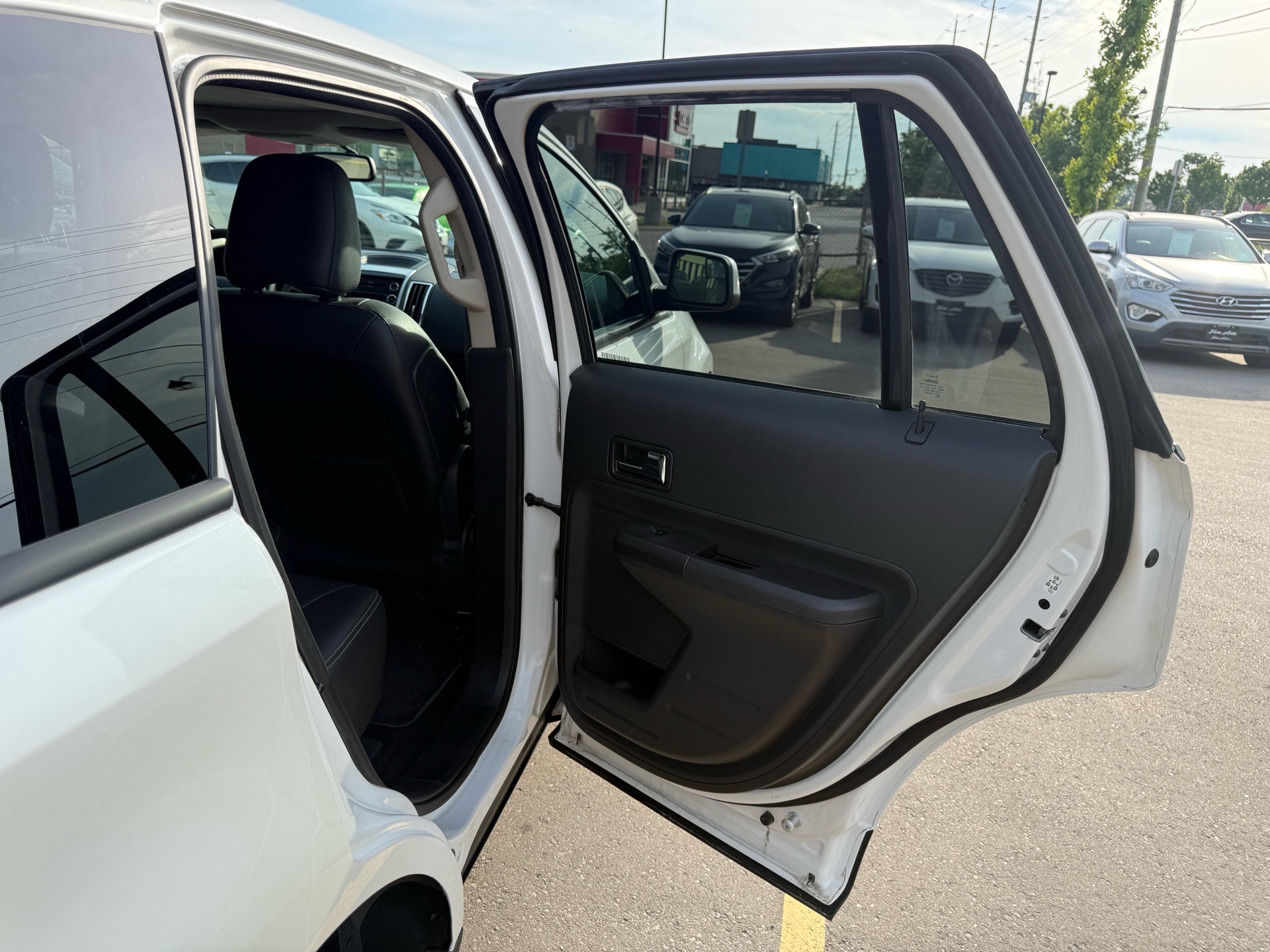 /carage/2010-Ford-Edge-03578829126689853.jpg