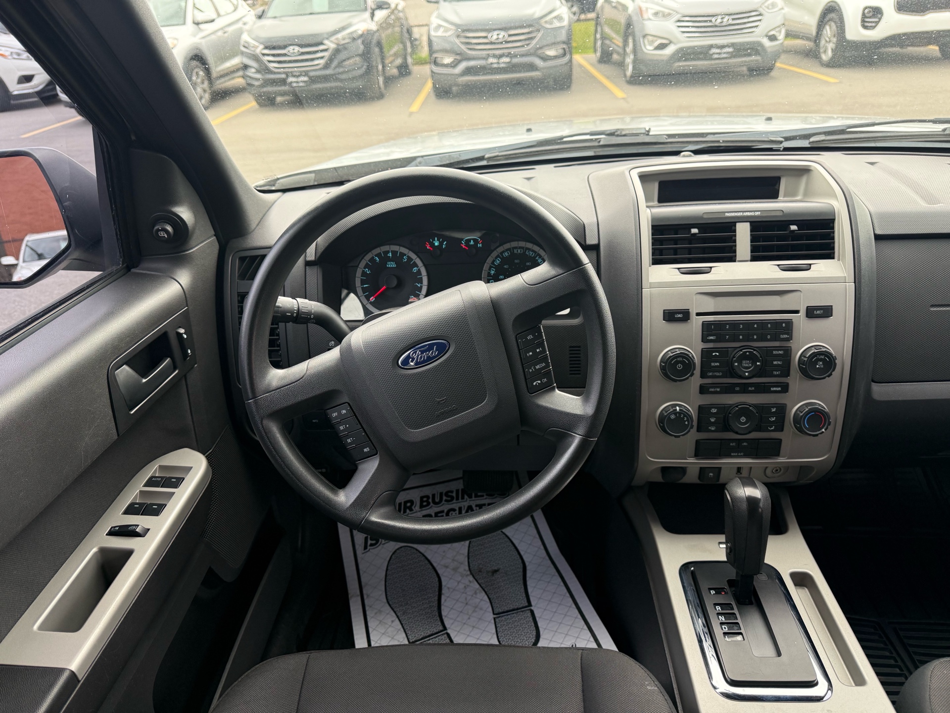 /carage/2010-Ford-Escape-40205561845049576.jpg