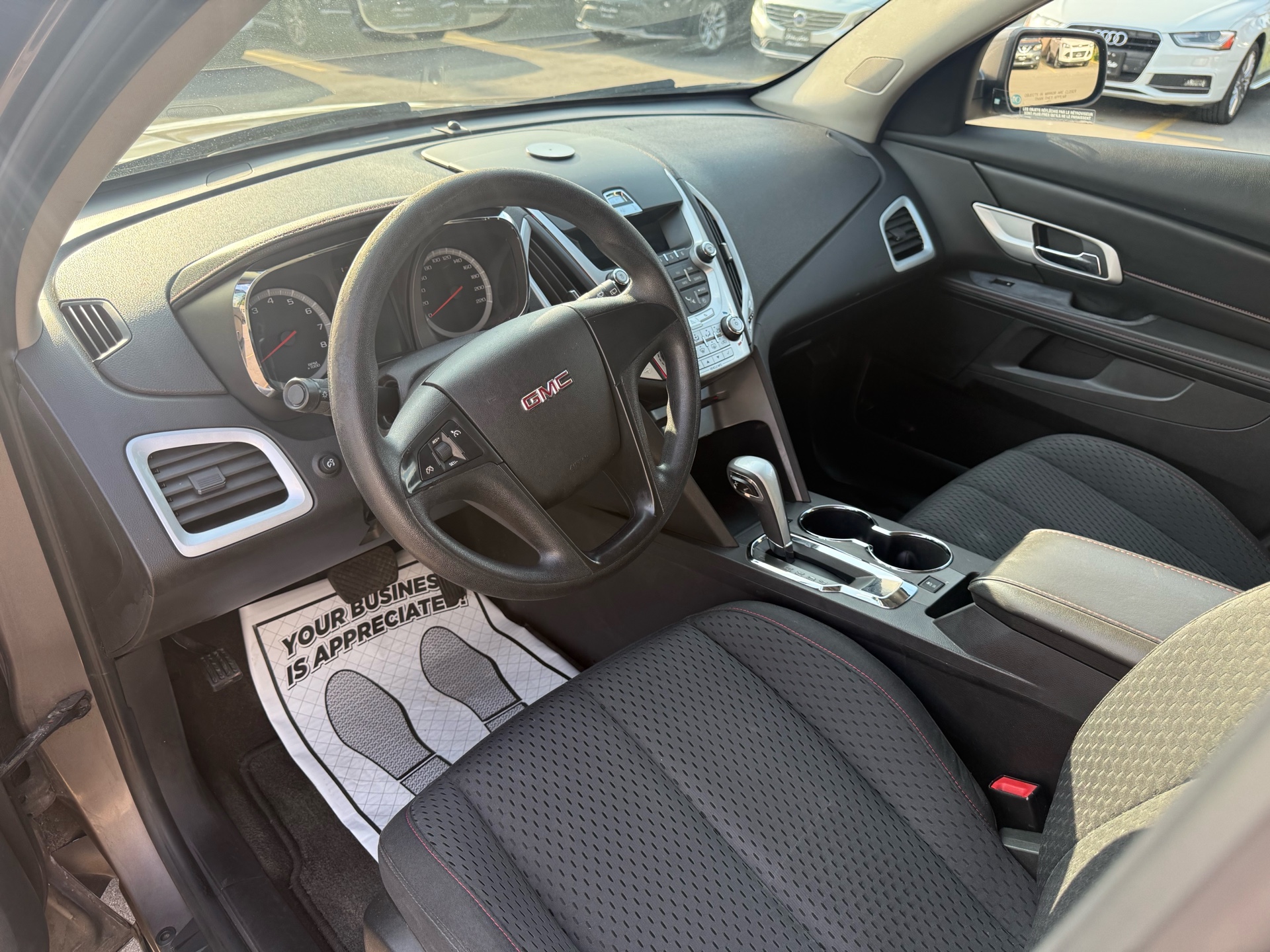 /carage/2010-GMC-Terrain-9852351030672455.jpg