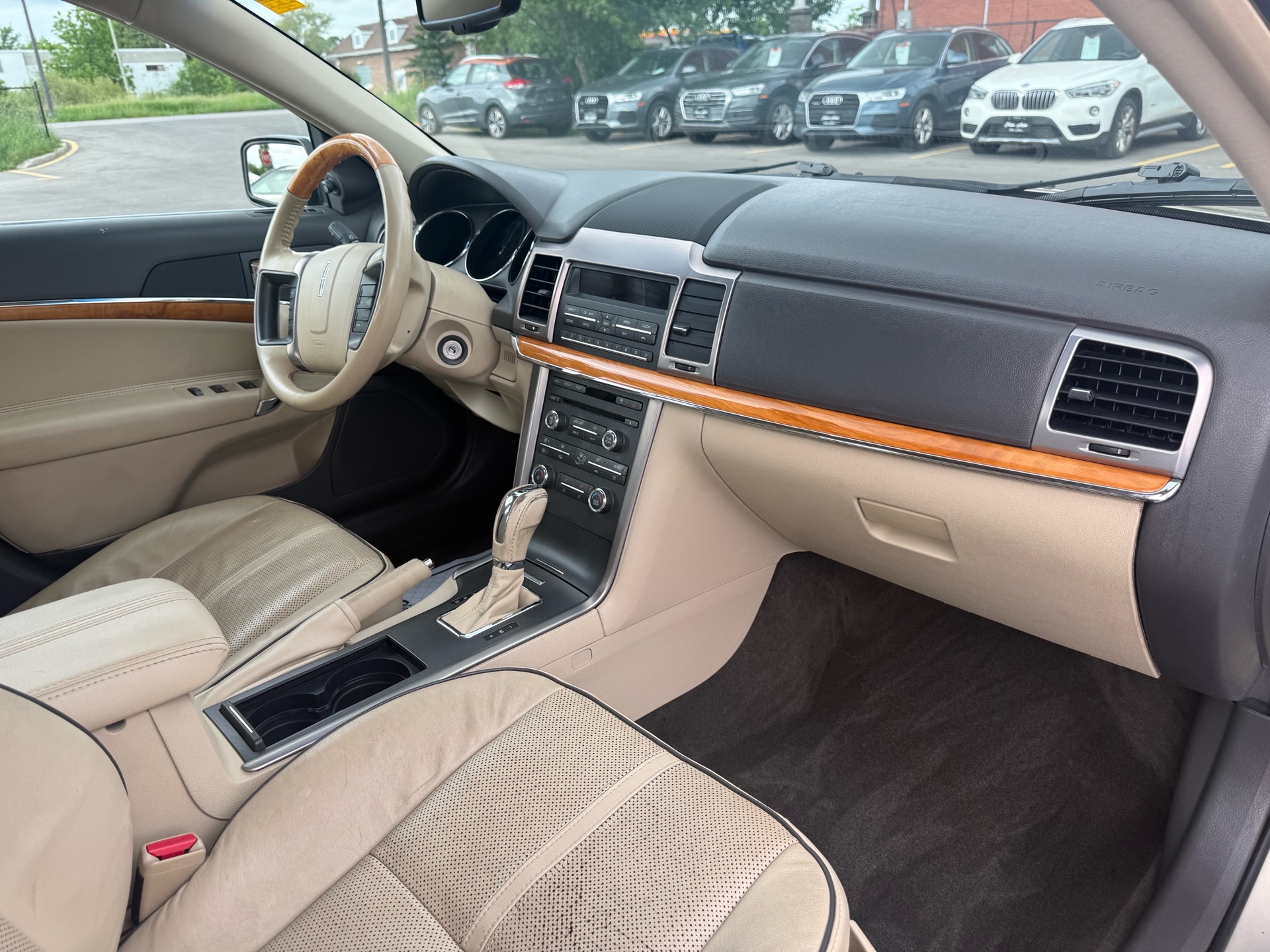 /carage/2010-Lincoln-MKZ-6555452130726489.jpg