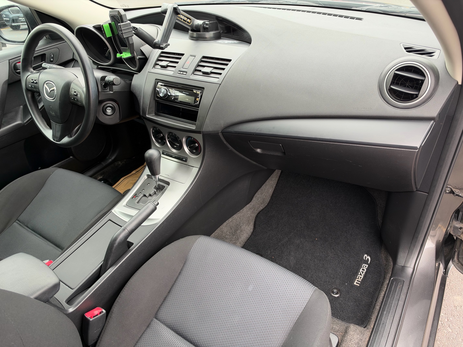 /carage/2010-Mazda-Mazda3-6708154493137581.jpg
