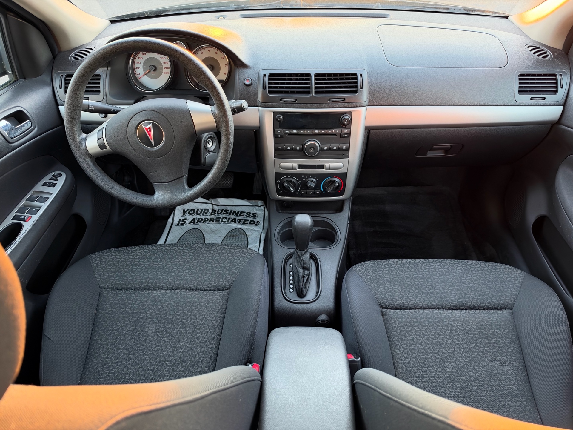 /carage/2010-Pontiac-G5-3917202778688391.jpg