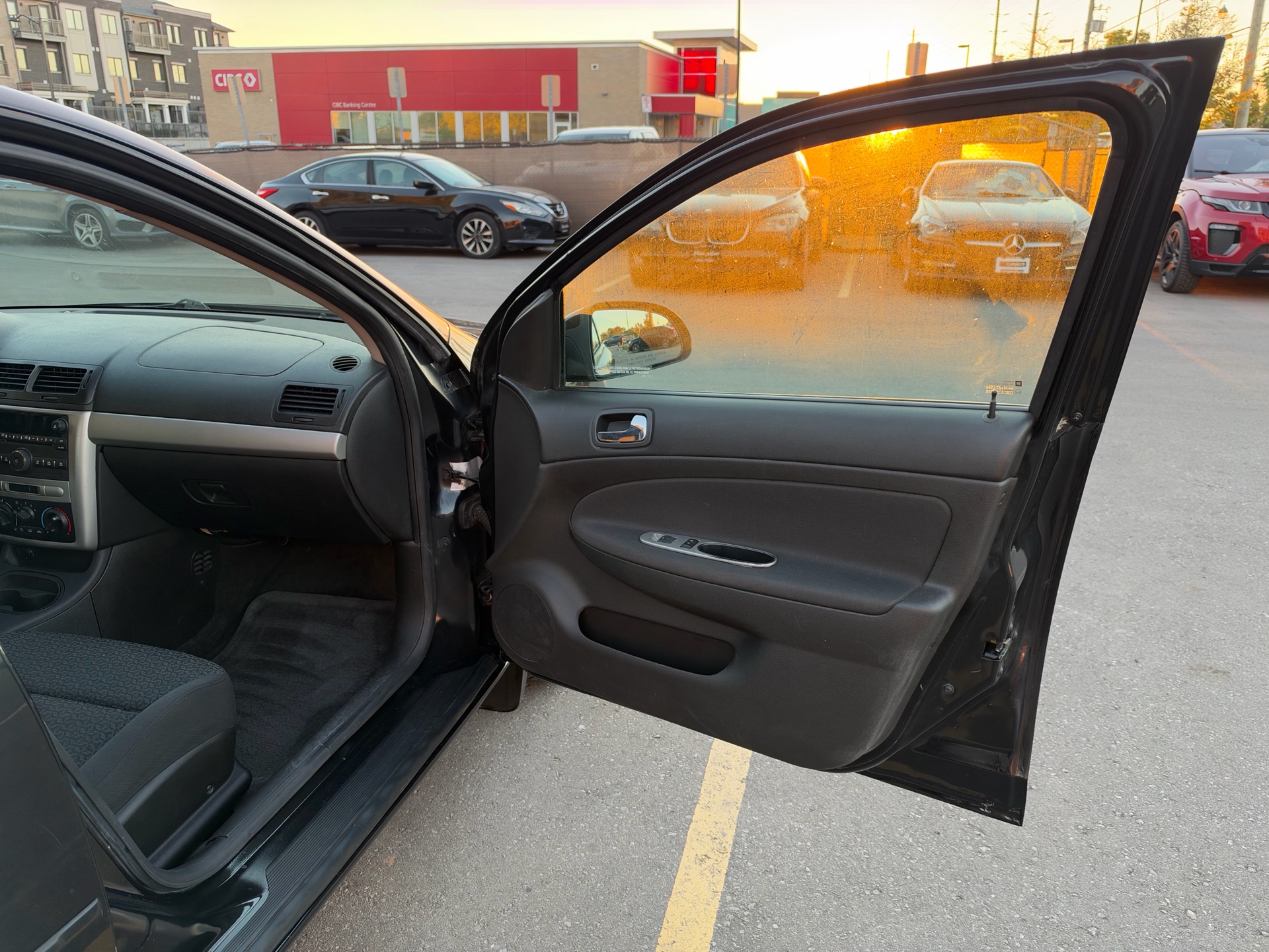 /carage/2010-Pontiac-G5-4742122452480291.jpg