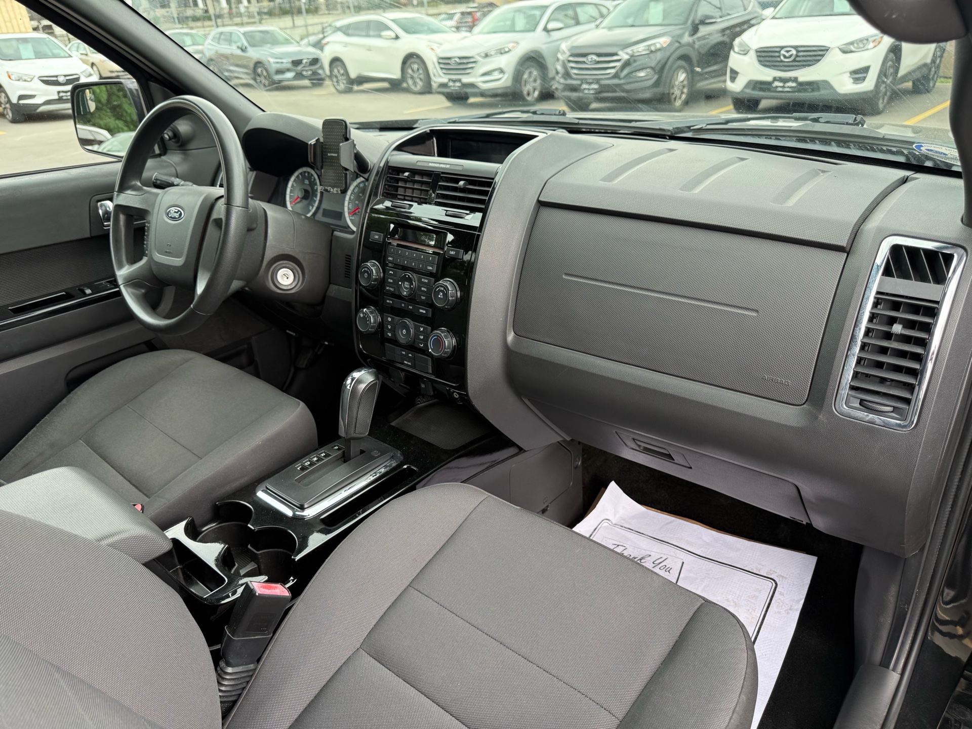/carage/2011-Ford-Escape-31352764563214874.jpg