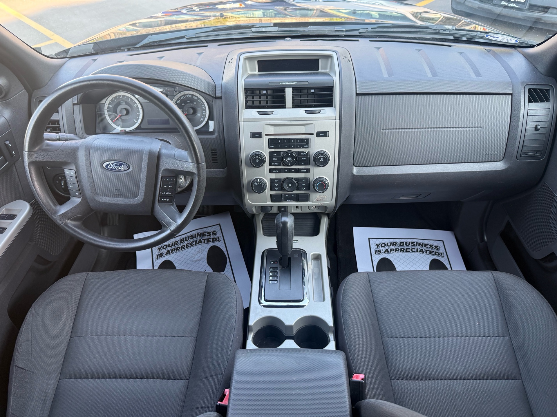 /carage/2011-Ford-Escape-6019401917153369.jpg