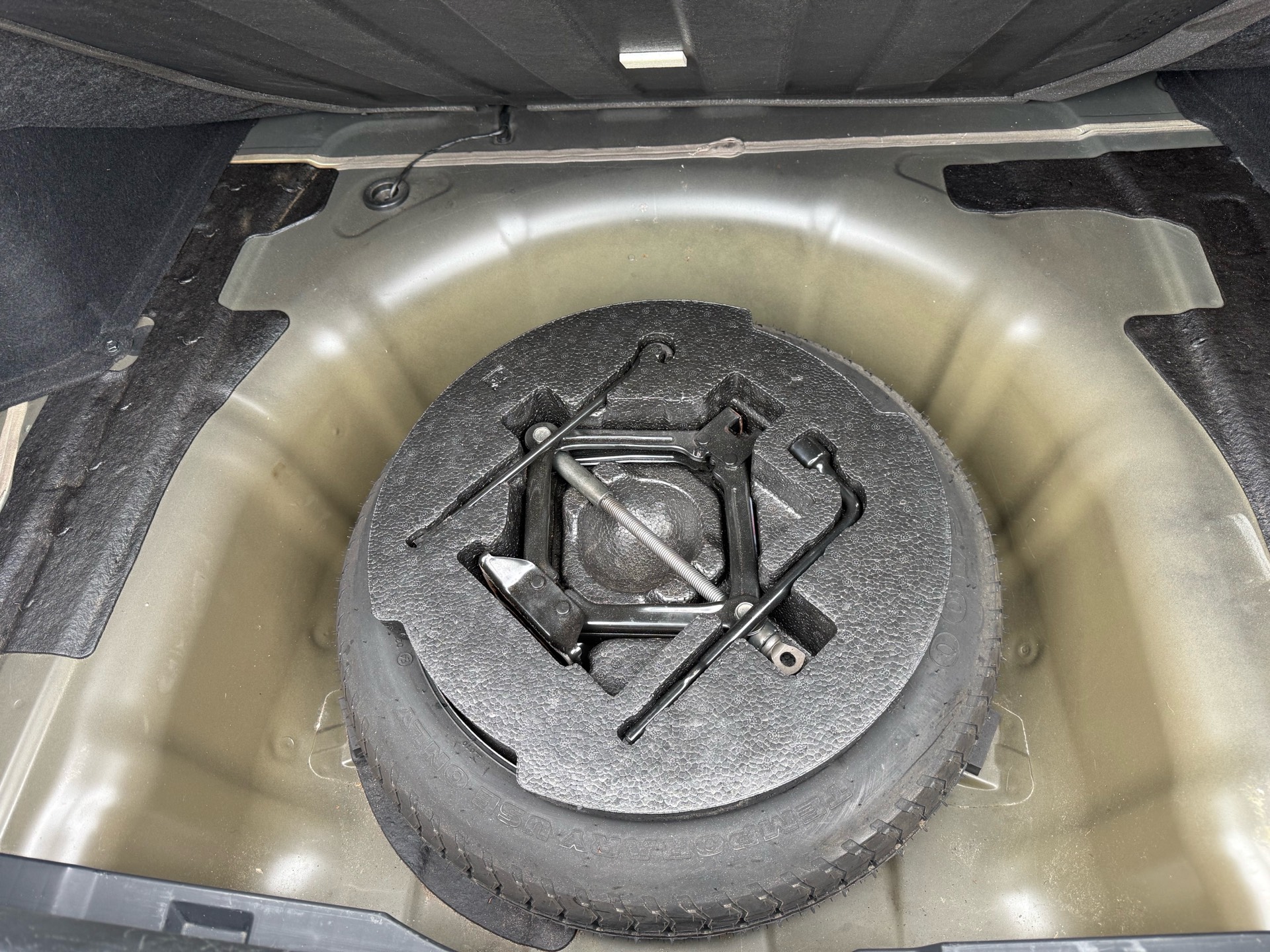 /carage/2011-Hyundai-Sonata-38247292864249016.jpg