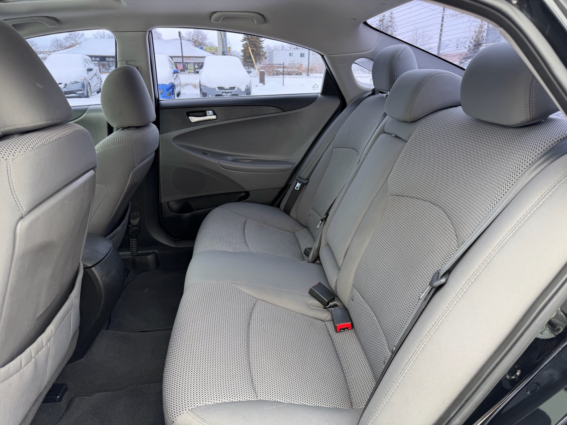 /carage/2011-Hyundai-Sonata-7058246013107807.jpg