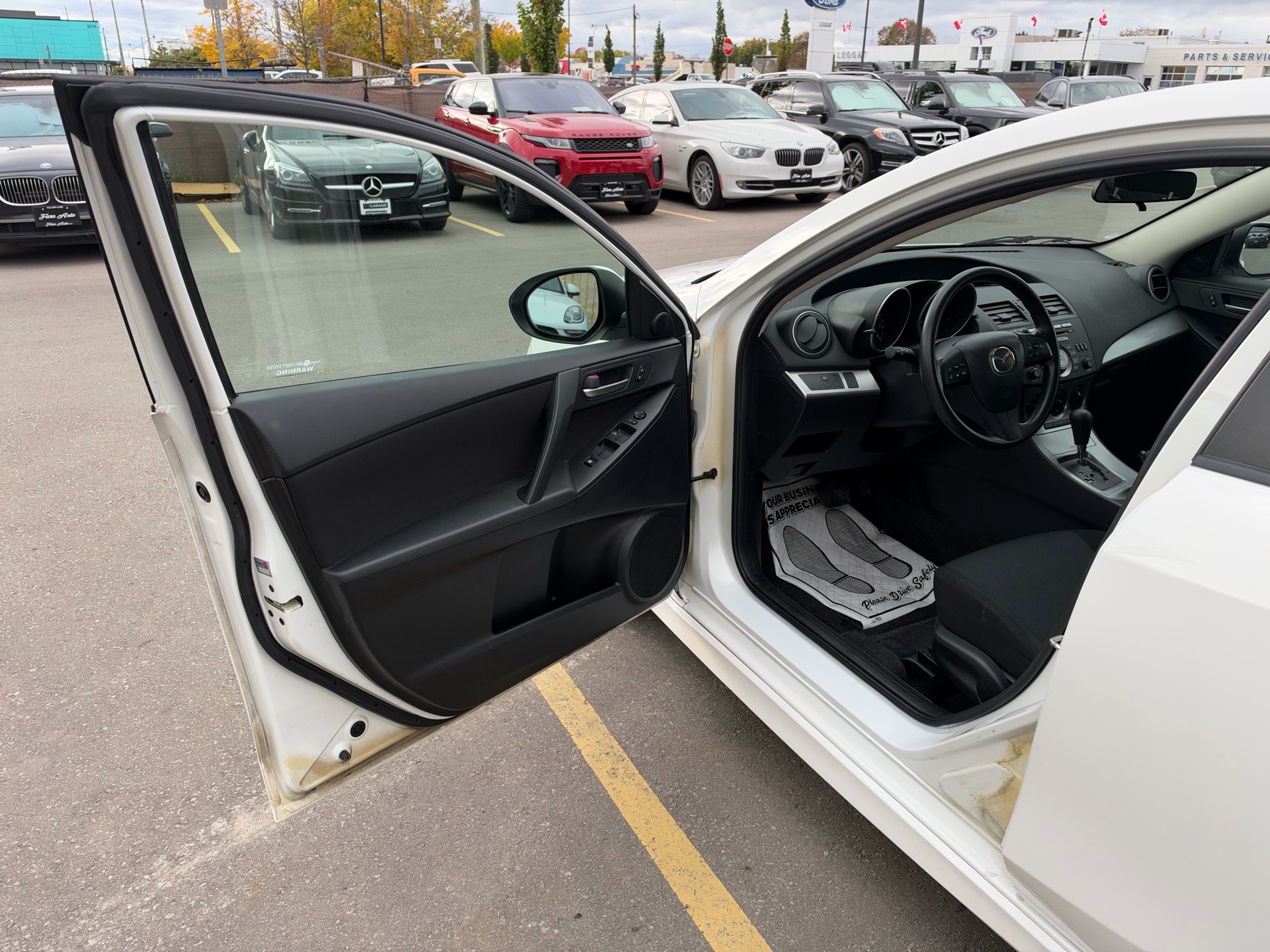 /carage/2011-Mazda-Mazda3-8391910896837369.jpg