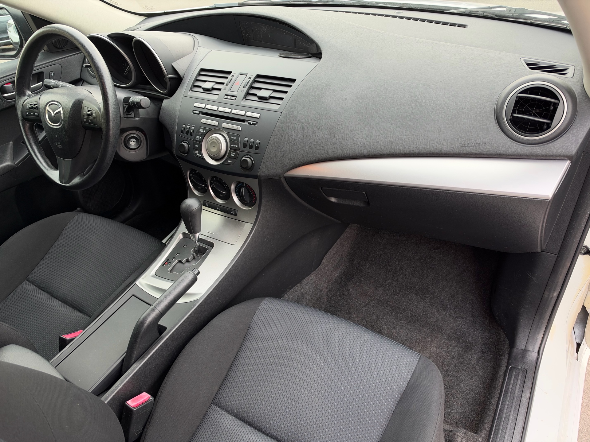 /carage/2011-Mazda-Mazda3-9097696226505467.jpg
