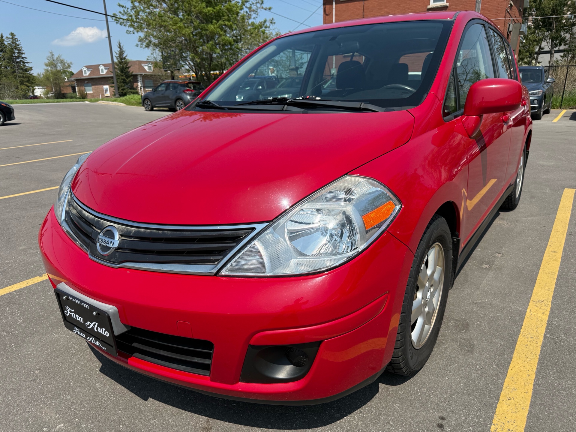 /carage/2011-Nissan-Versa-5282513556889032.jpg