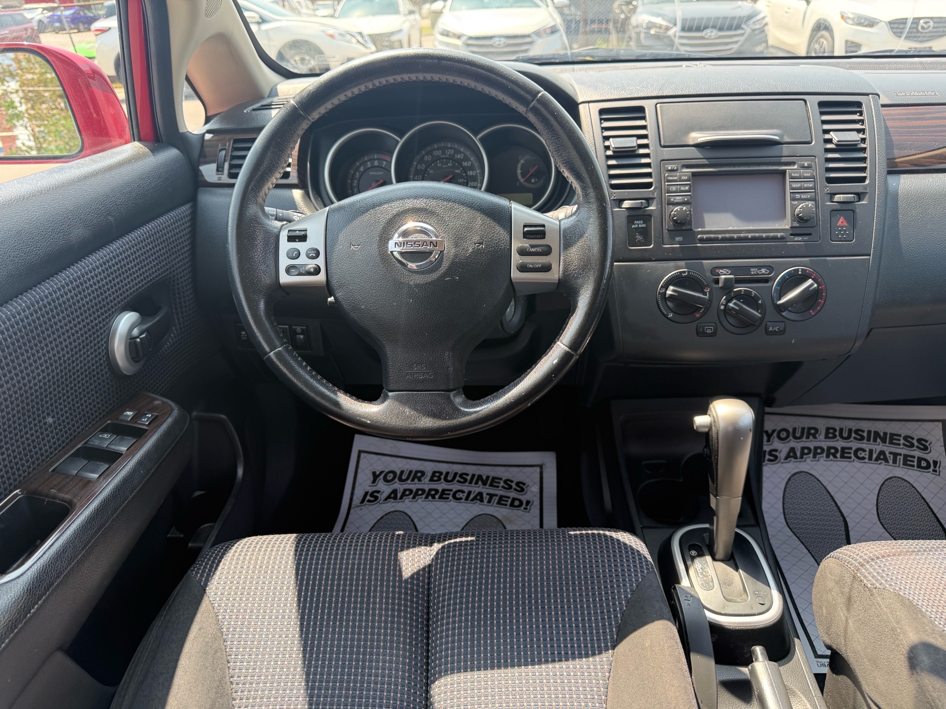 /carage/2011-Nissan-Versa-5283081874972206.jpg