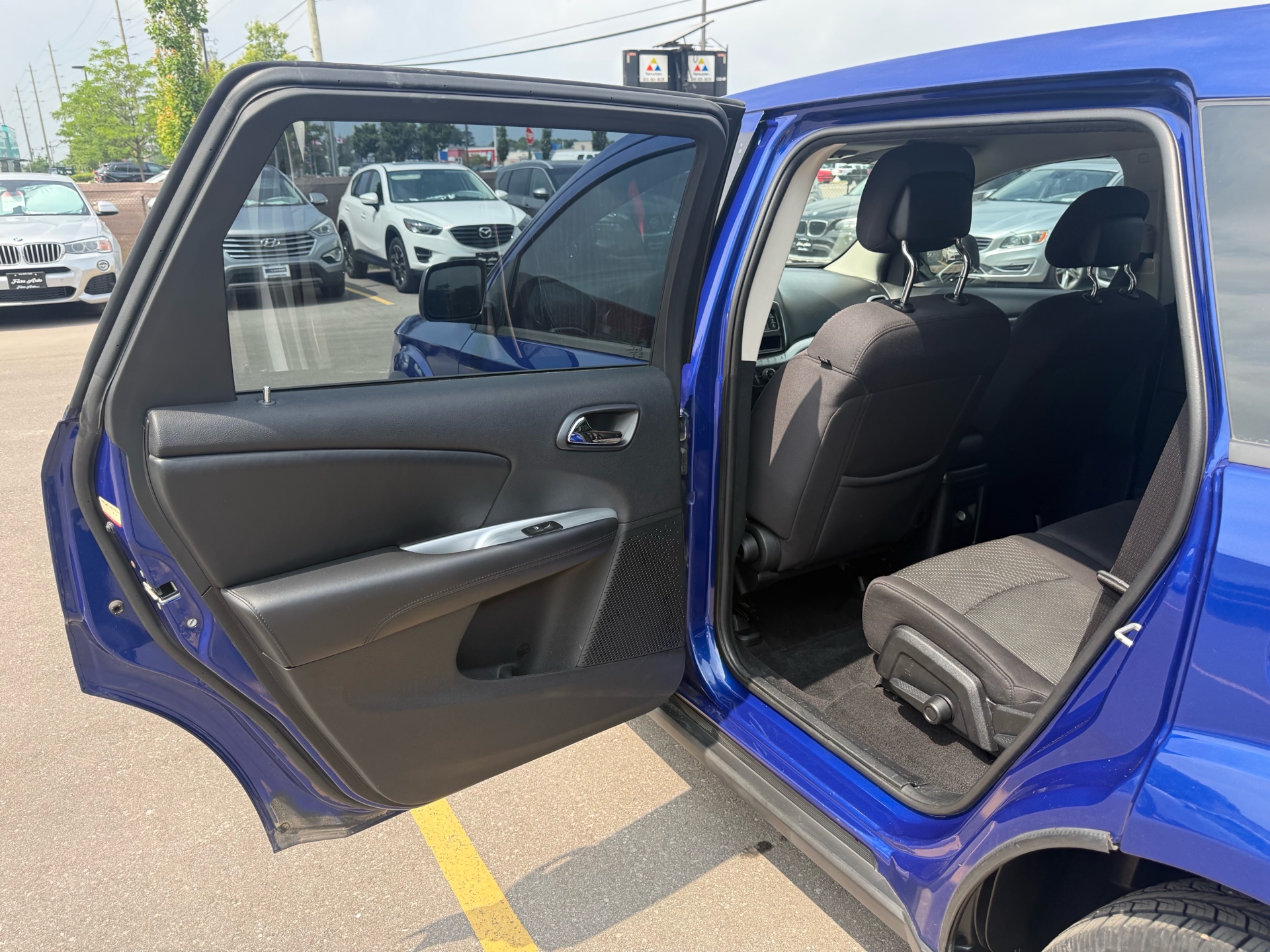 /carage/2012-Dodge-Journey-17208363989592423.jpg