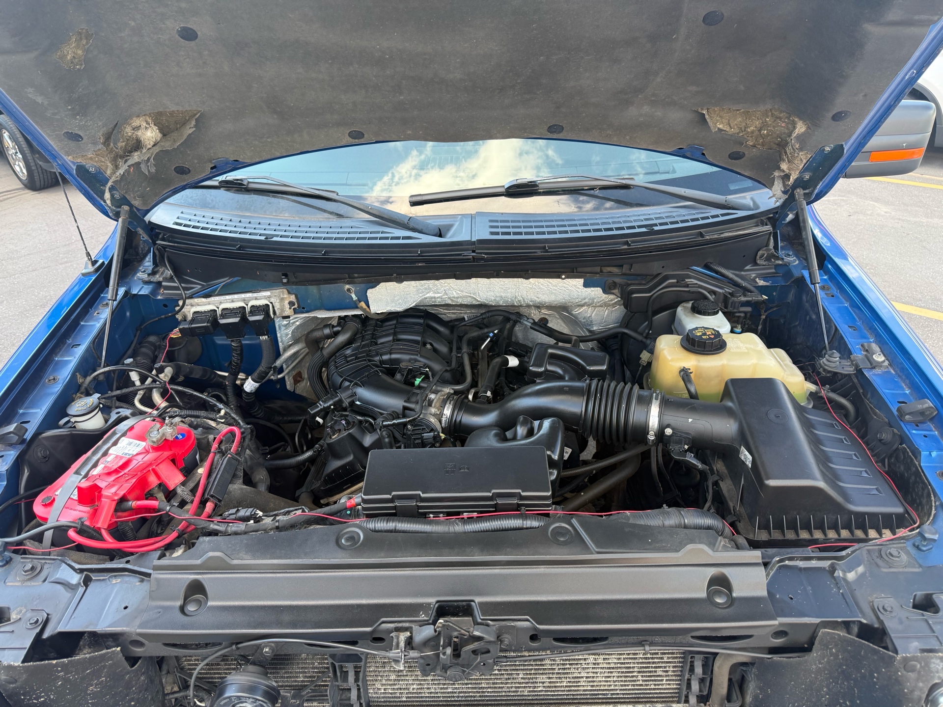 /carage/2012-Ford-F-150-14067684562689609.jpg