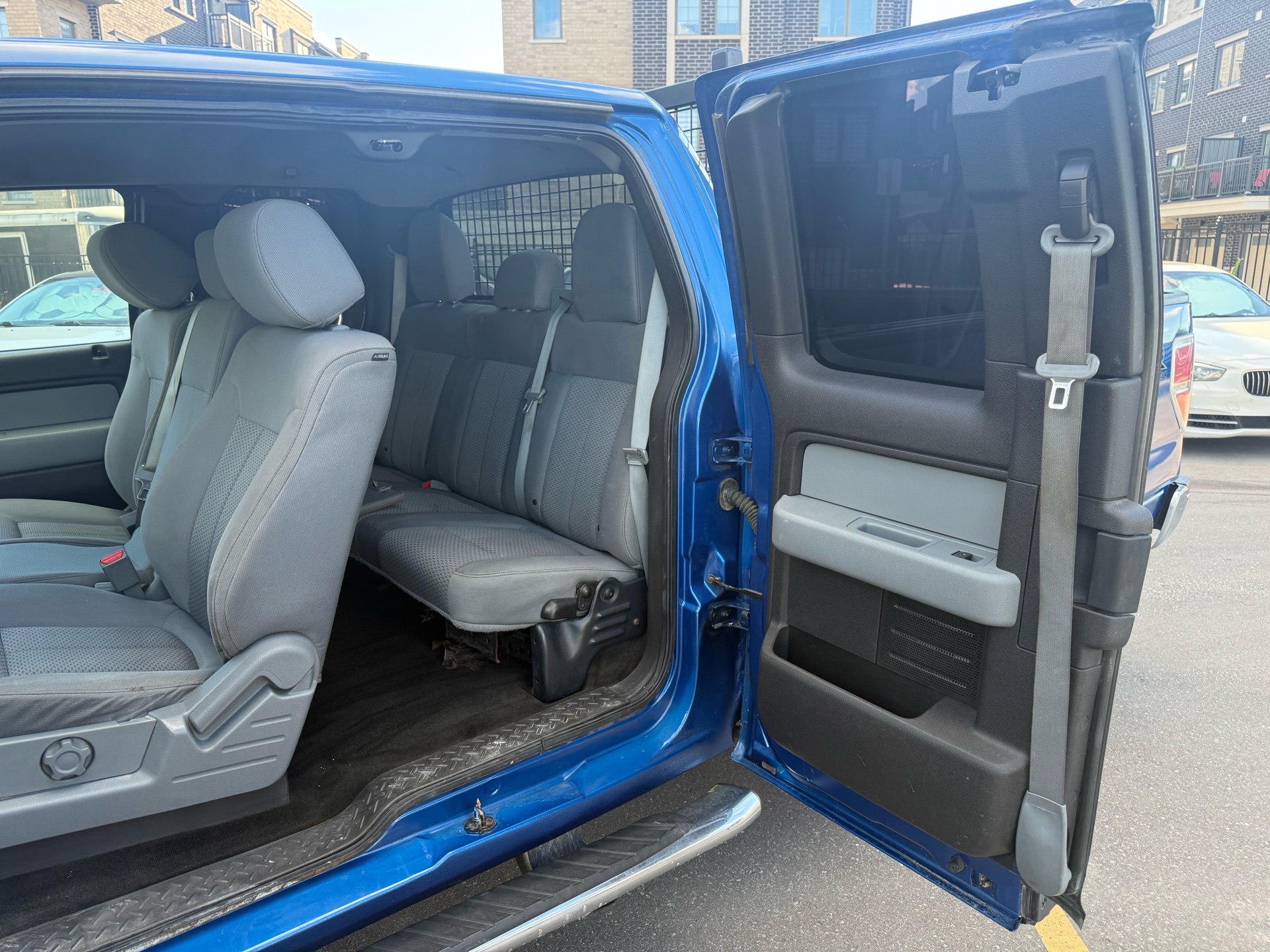 /carage/2012-Ford-F-150-8720135977398189.jpg