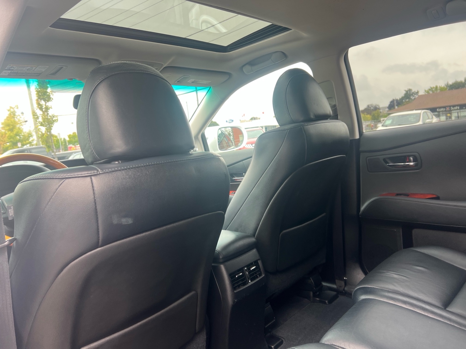 /carage/2012-Lexus-RX350-026660818681304654.jpg