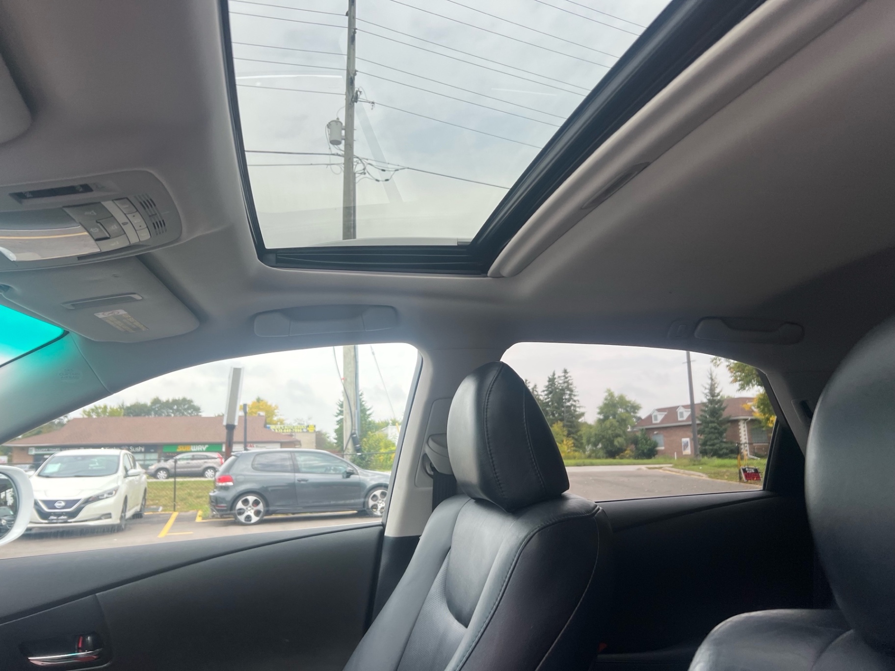 /carage/2012-Lexus-RX350-37683645457737147.jpg