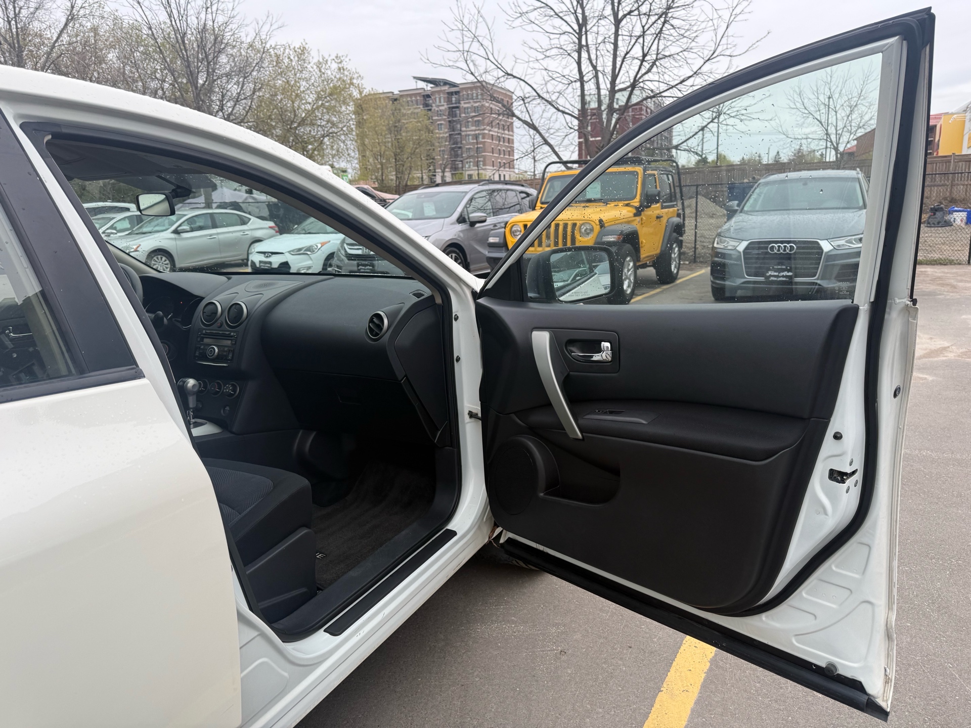 /carage/2012-Nissan-Rogue-8860756072874383.jpg