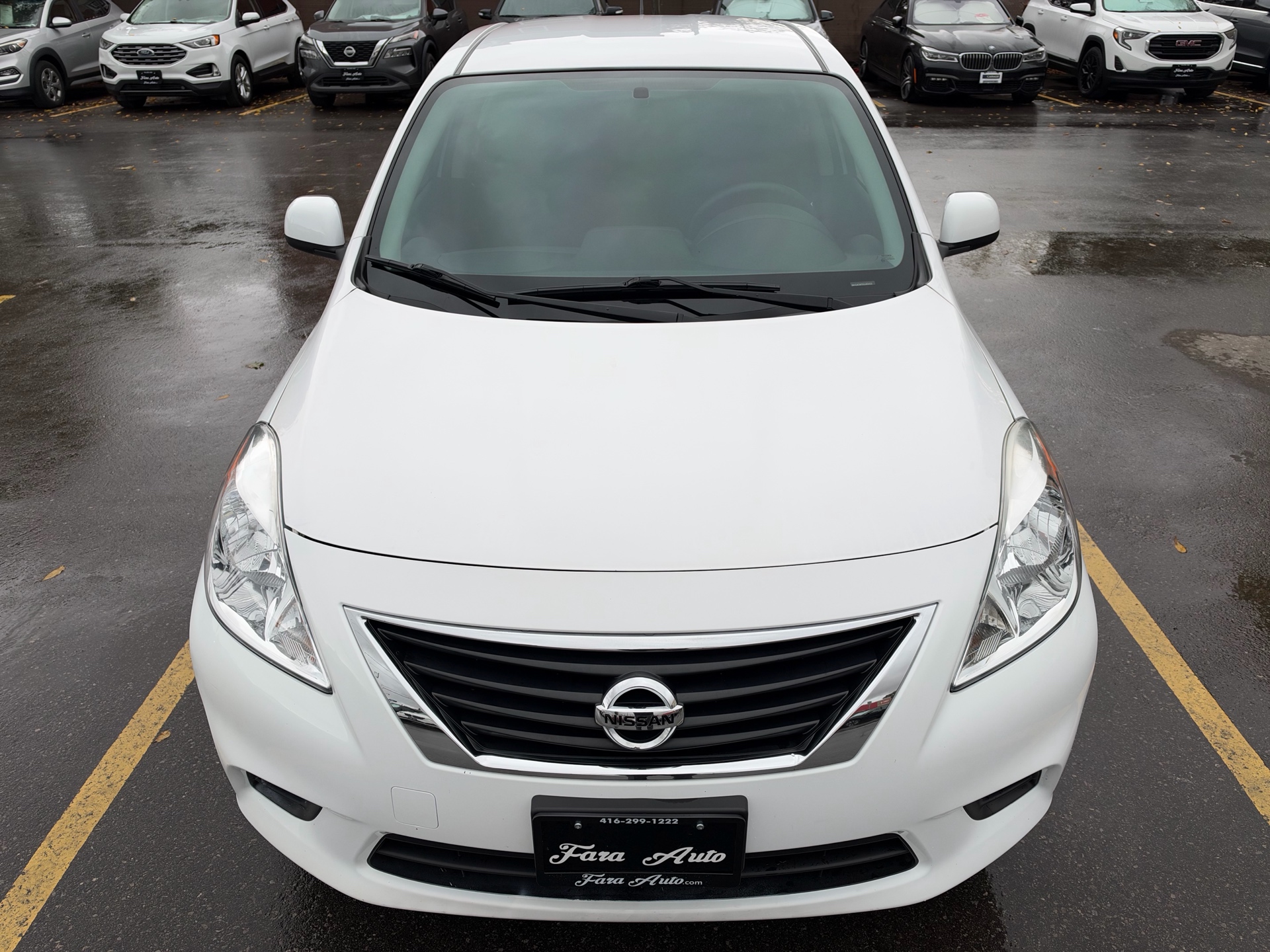 /carage/2012-Nissan-Versa-0829117530711172.jpg
