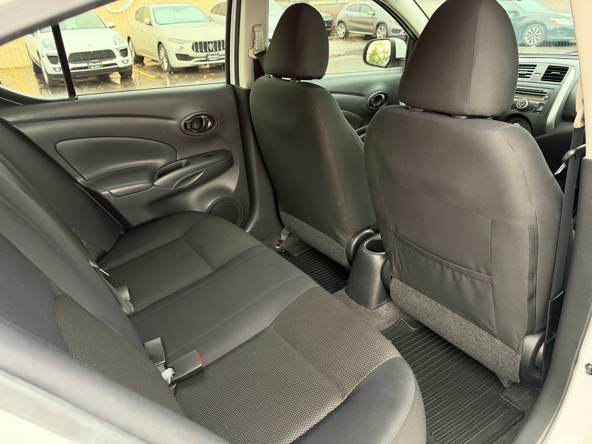 /carage/2012-Nissan-Versa-5821618655760579.jpg