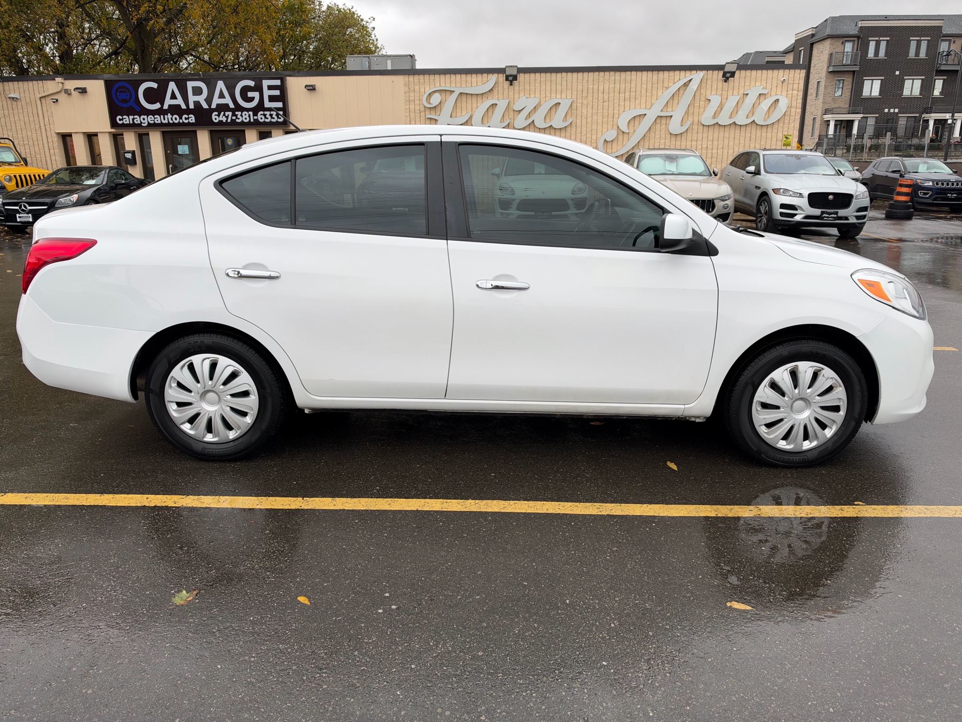 /carage/2012-Nissan-Versa-5949500820972171.jpg