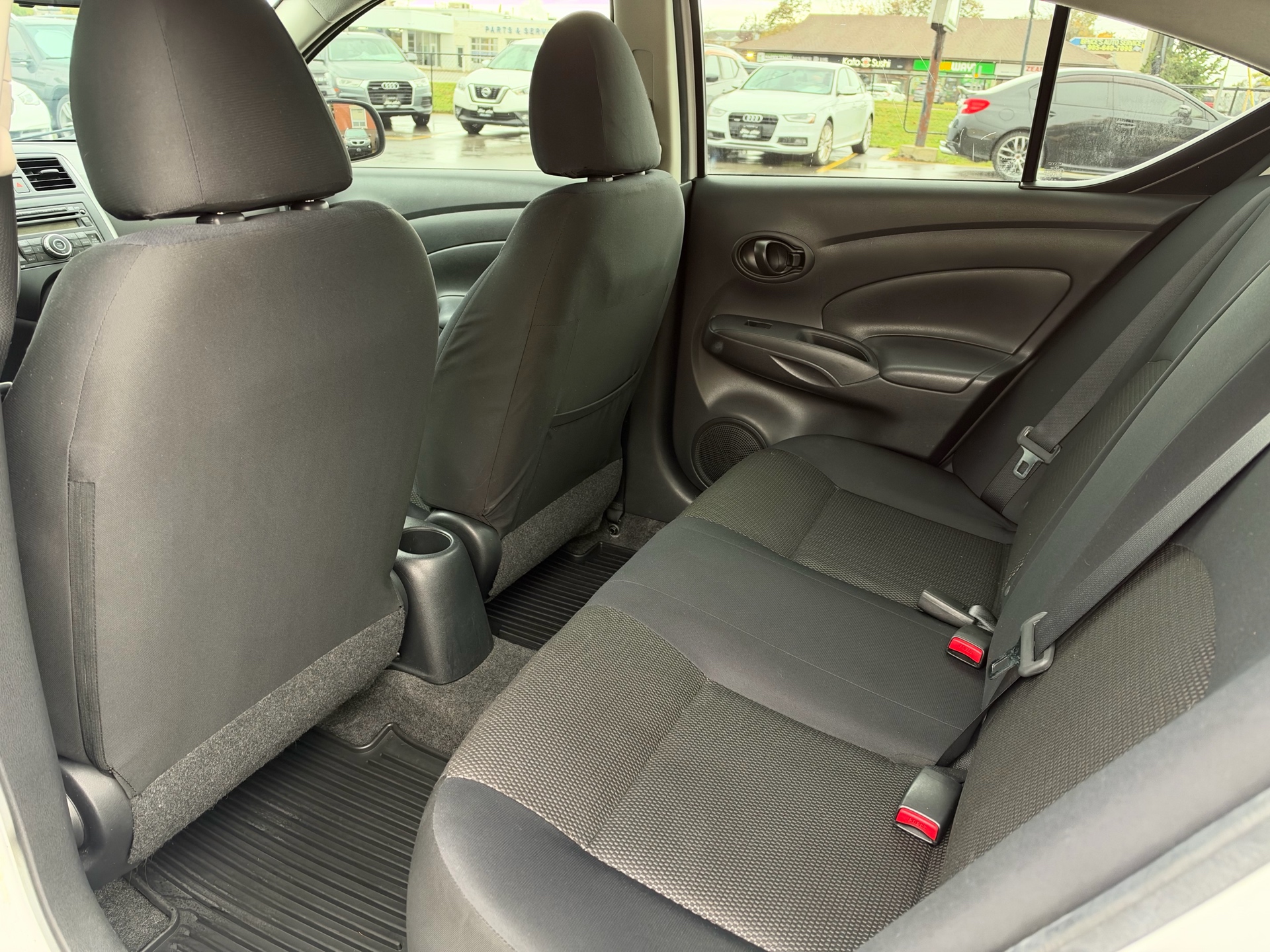 /carage/2012-Nissan-Versa-759610746310855.jpg