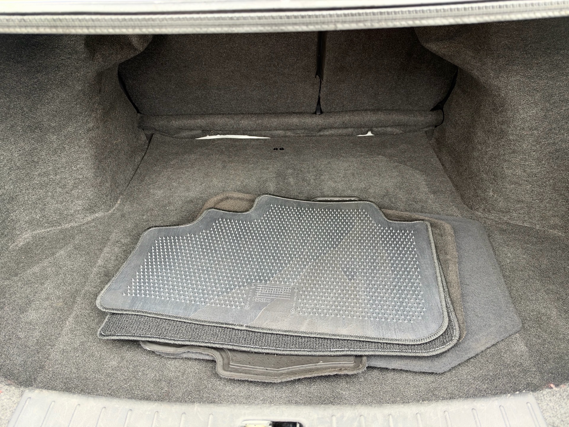 /carage/2012-Nissan-Versa-936586963057876.jpg
