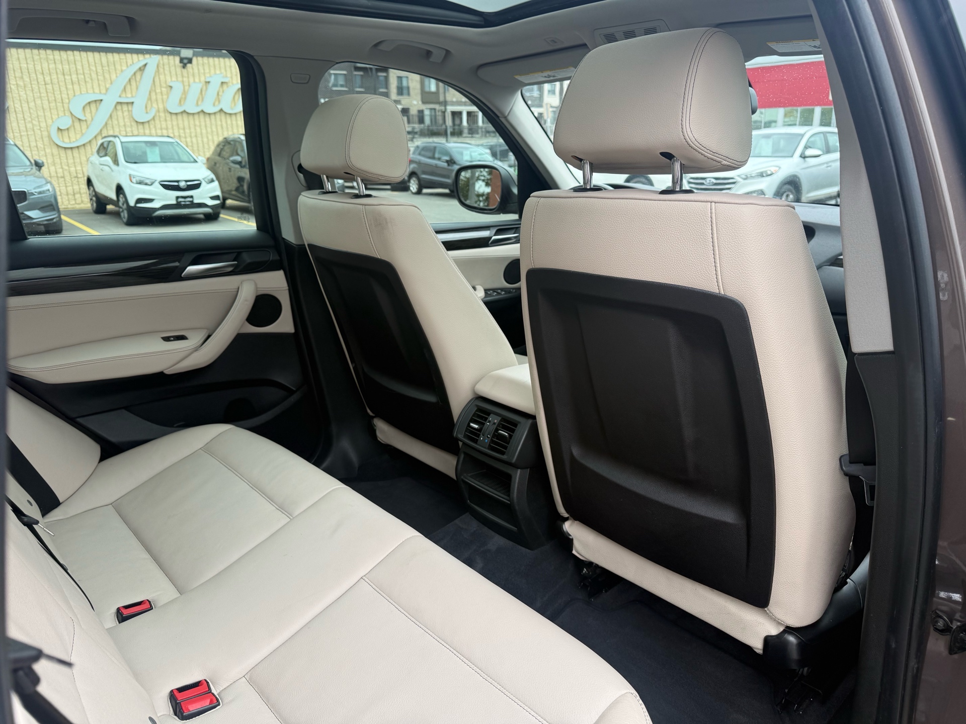 /carage/2013-BMW-X3-13273812125723405.jpg