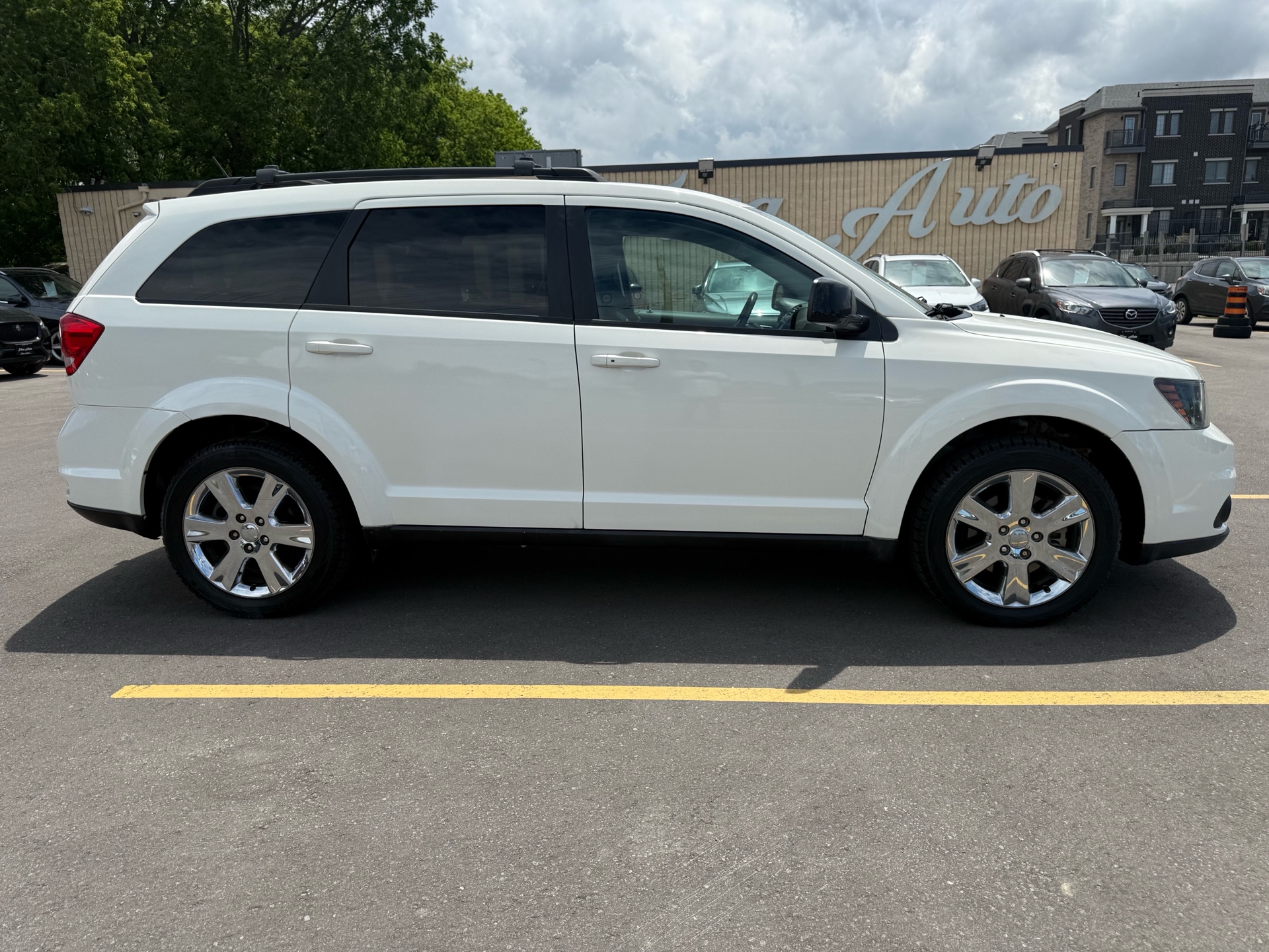 /carage/2013-Dodge-Journey-5076252646357171.jpg