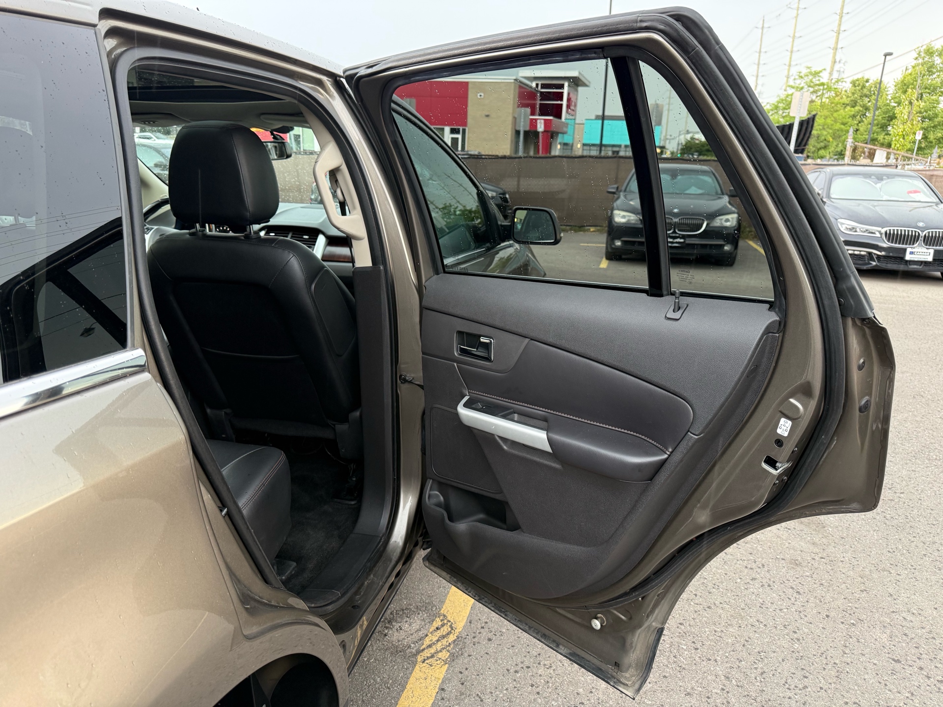 /carage/2013-Ford-Edge-06292729652444429.jpg