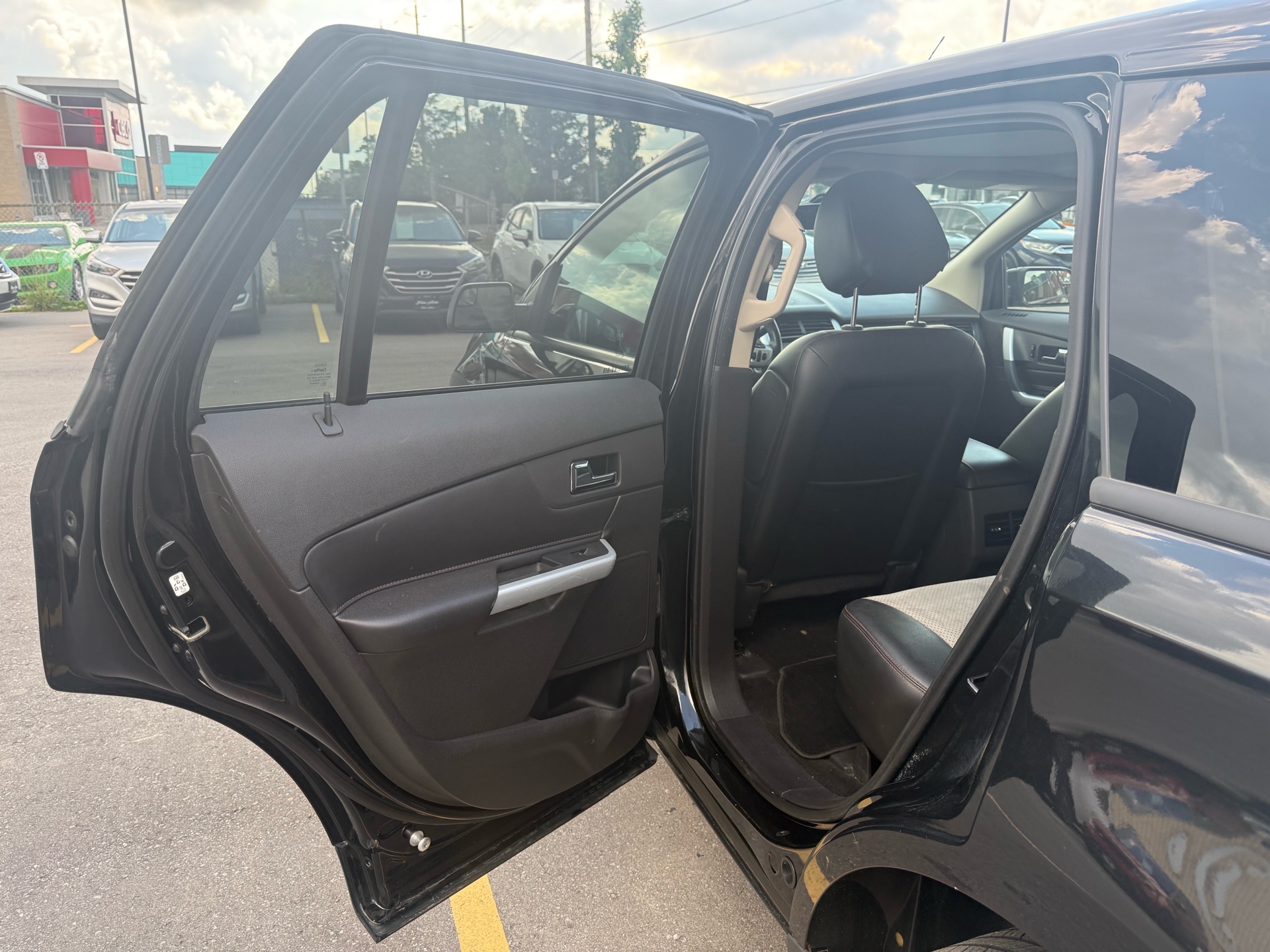 /carage/2013-Ford-Edge-26971847443038977.jpg