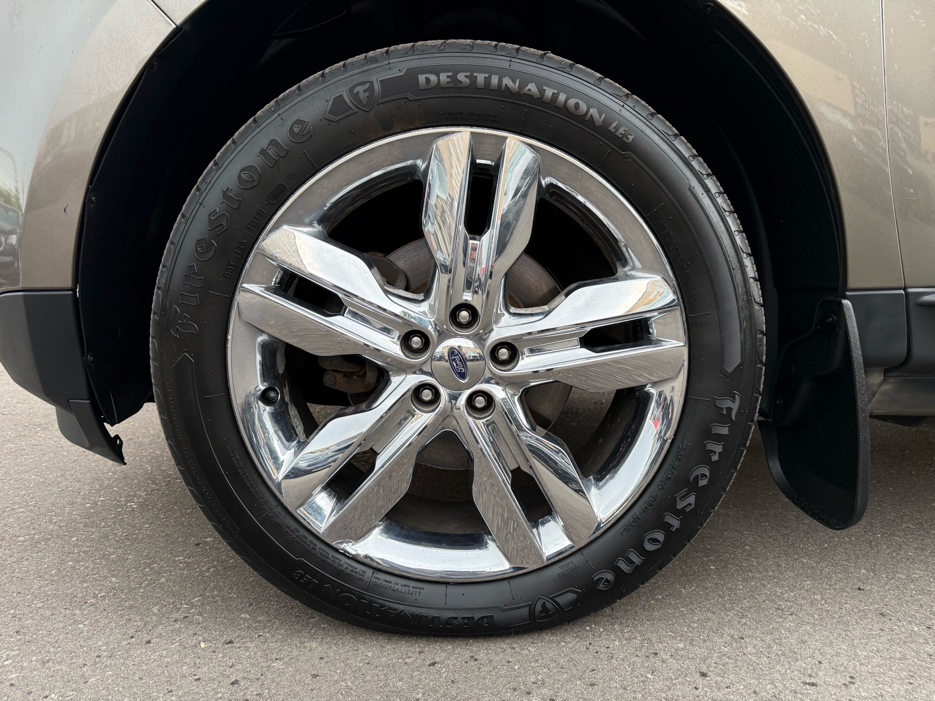 /carage/2013-Ford-Edge-6812425619640989.jpg