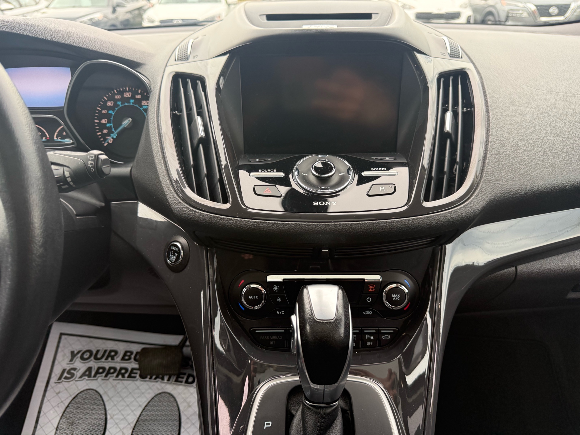 /carage/2013-Ford-Escape-18454654067807974.jpg