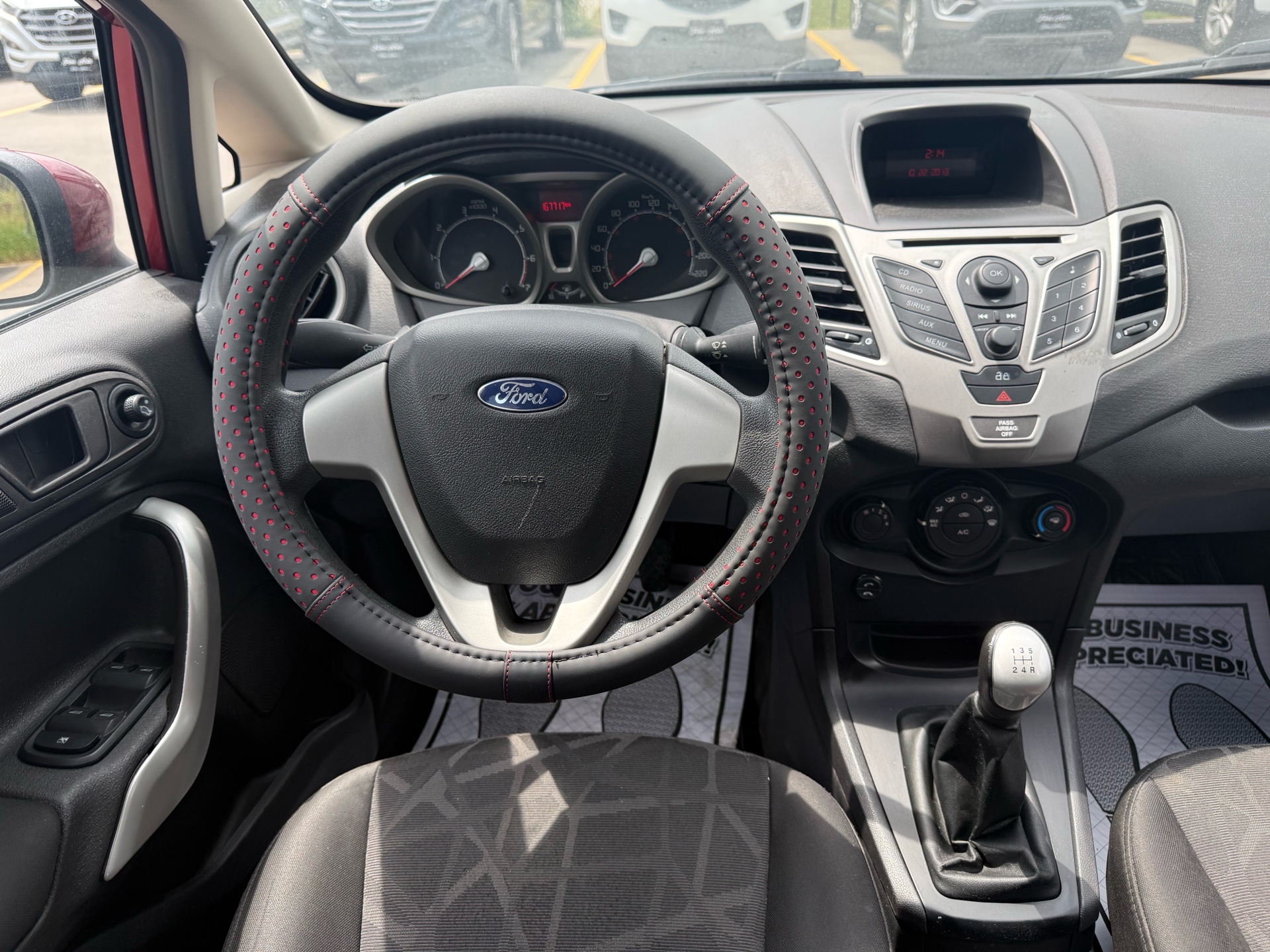 /carage/2013-Ford-Fiesta-24368301138270088.jpg