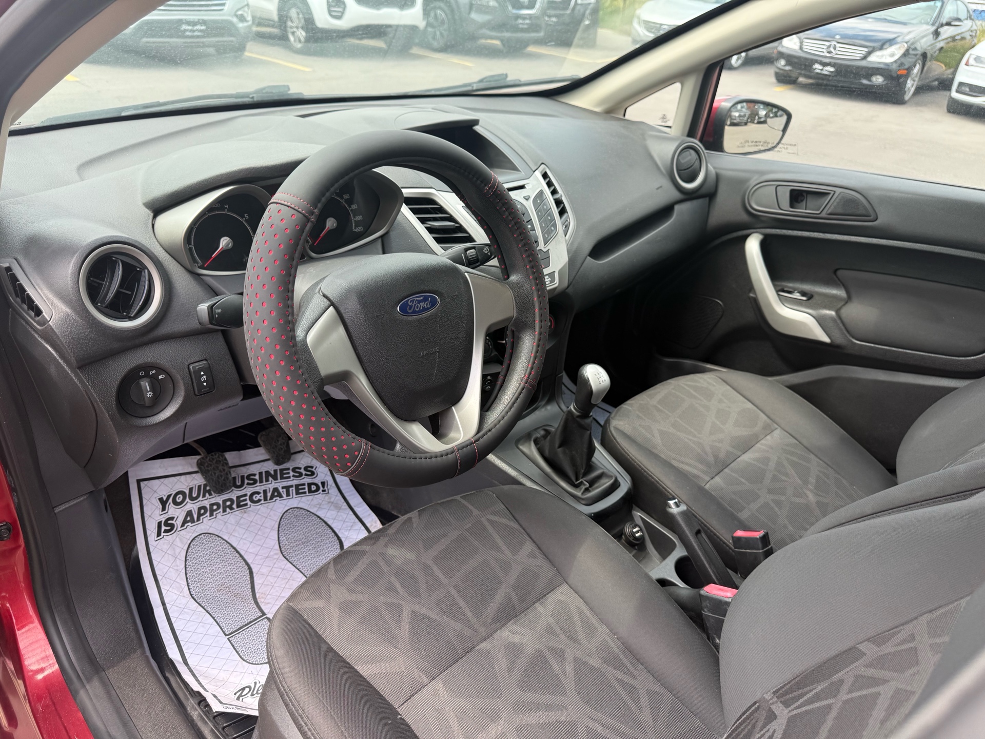 /carage/2013-Ford-Fiesta-6188430628721973.jpg