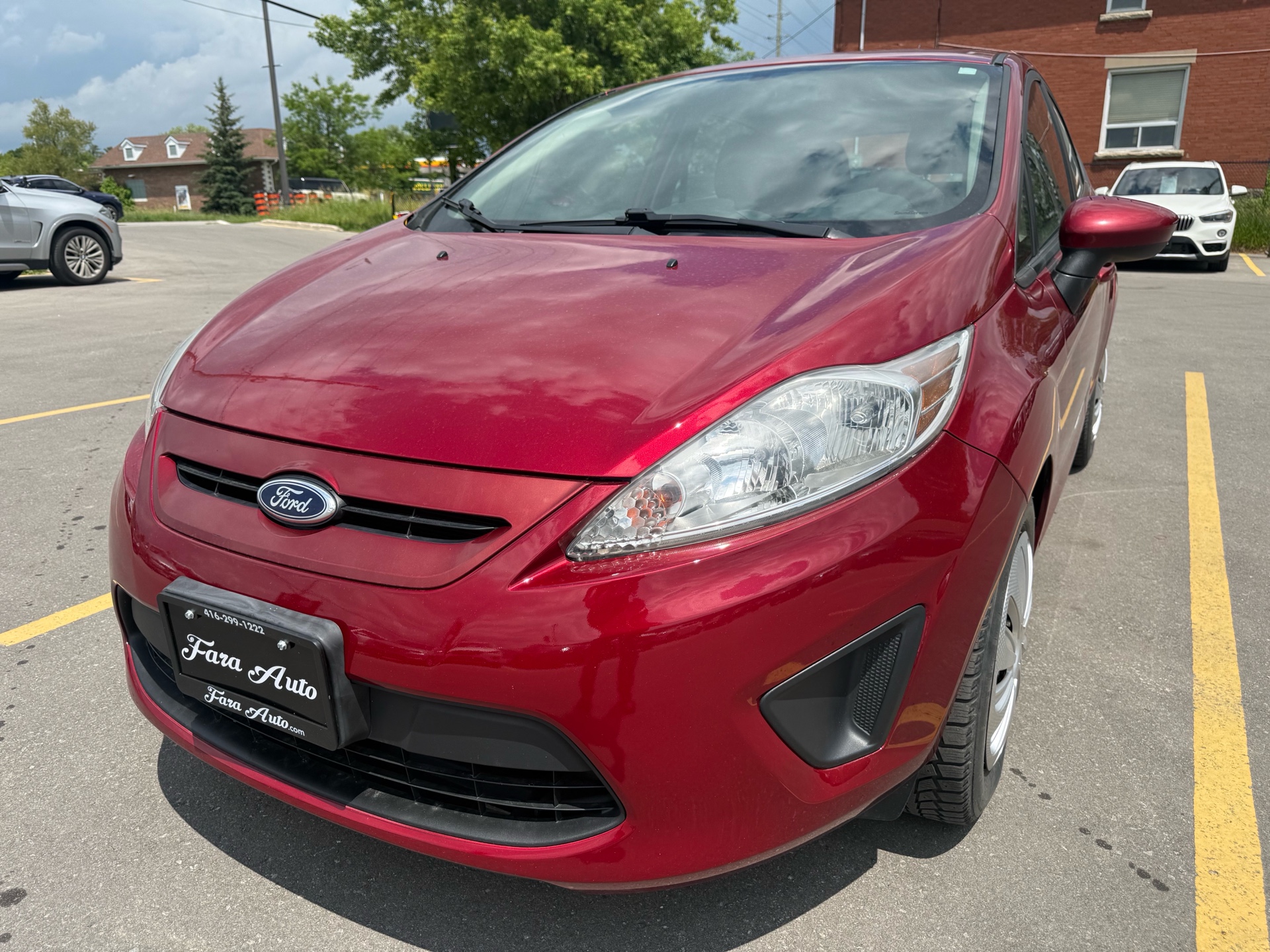 /carage/2013-Ford-Fiesta-8056846861089209.jpg