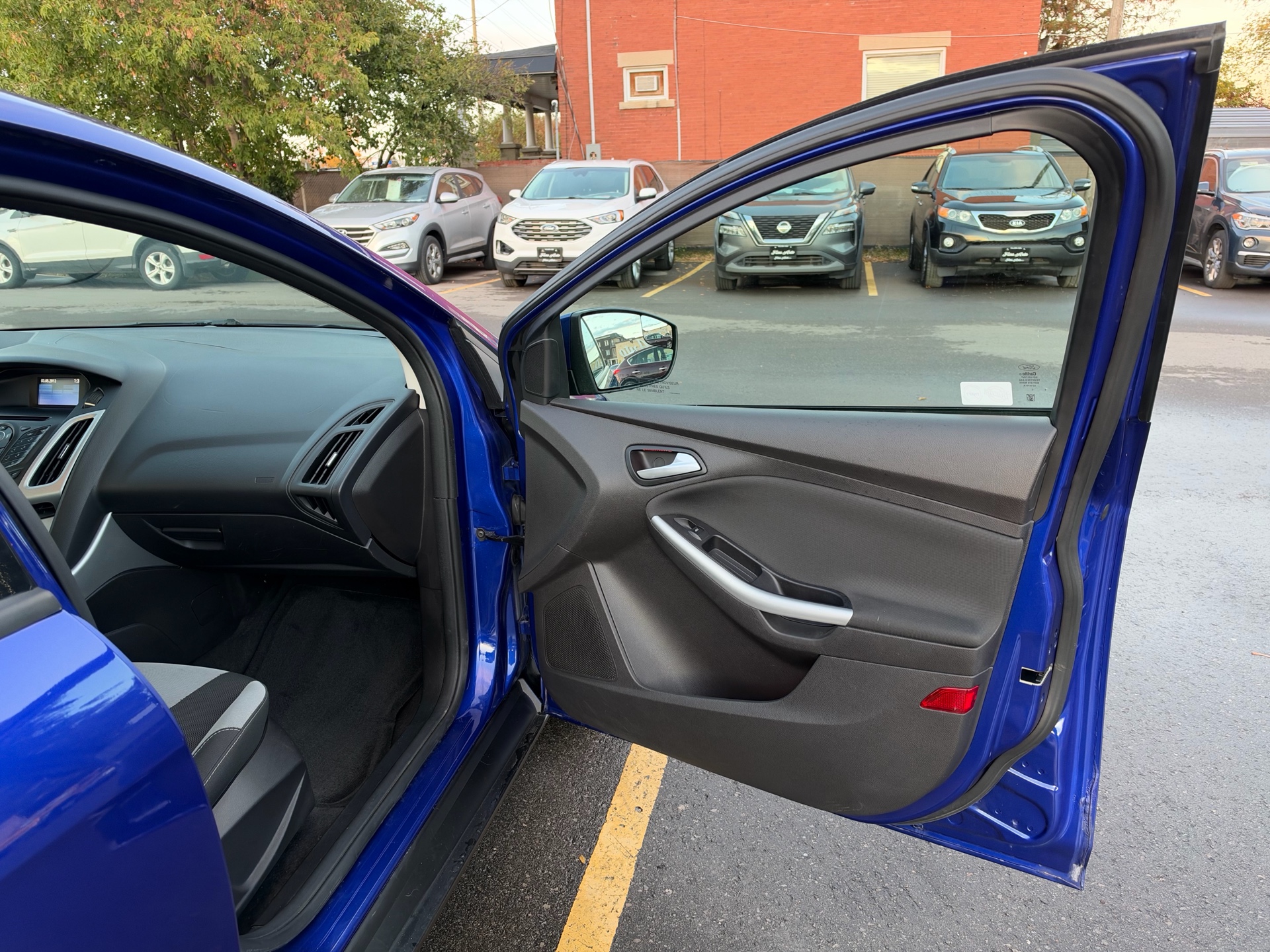 /carage/2013-Ford-Focus-07582565673782993.jpg