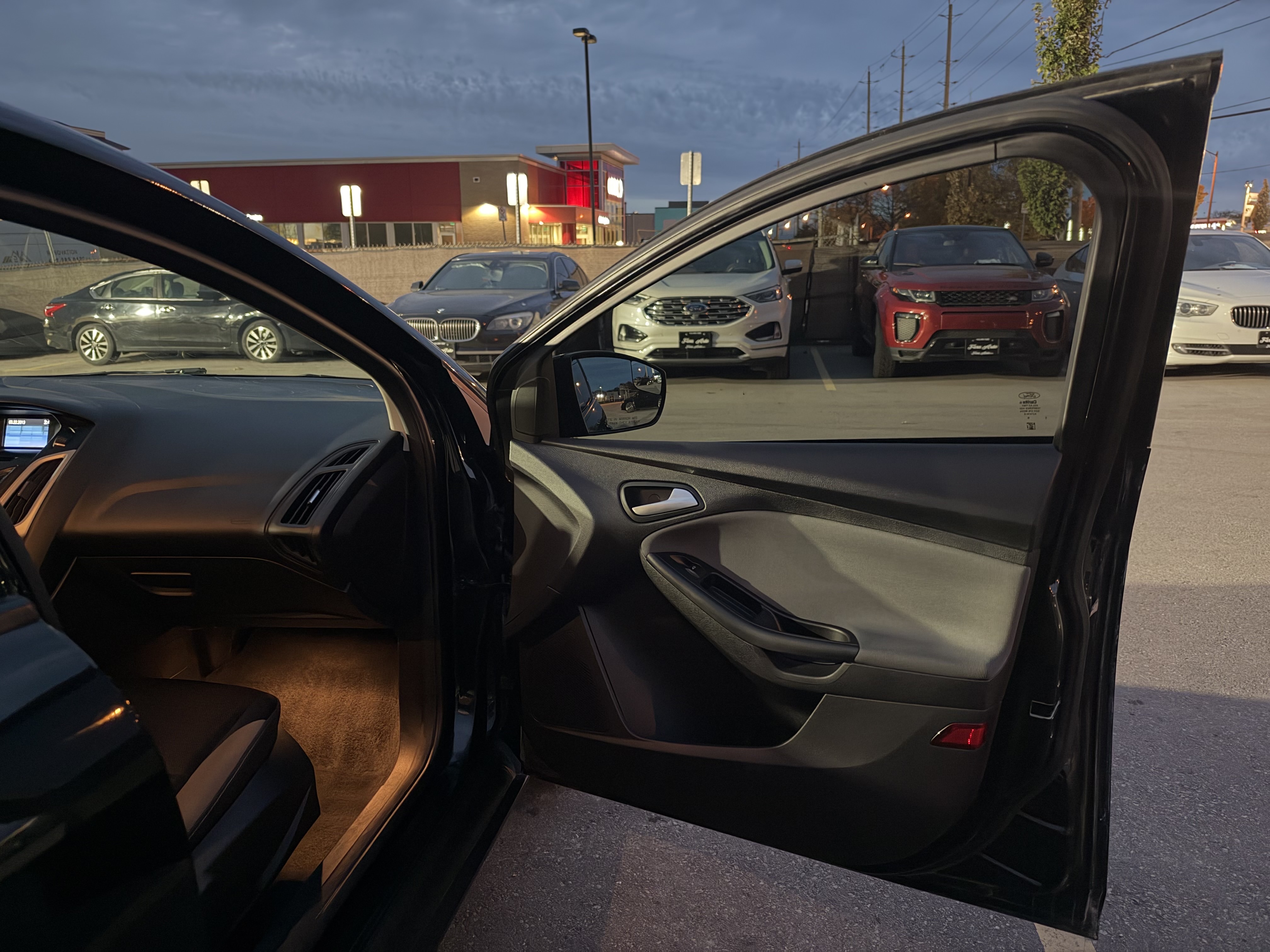/carage/2013-Ford-Focus-7188371496900268.jpg