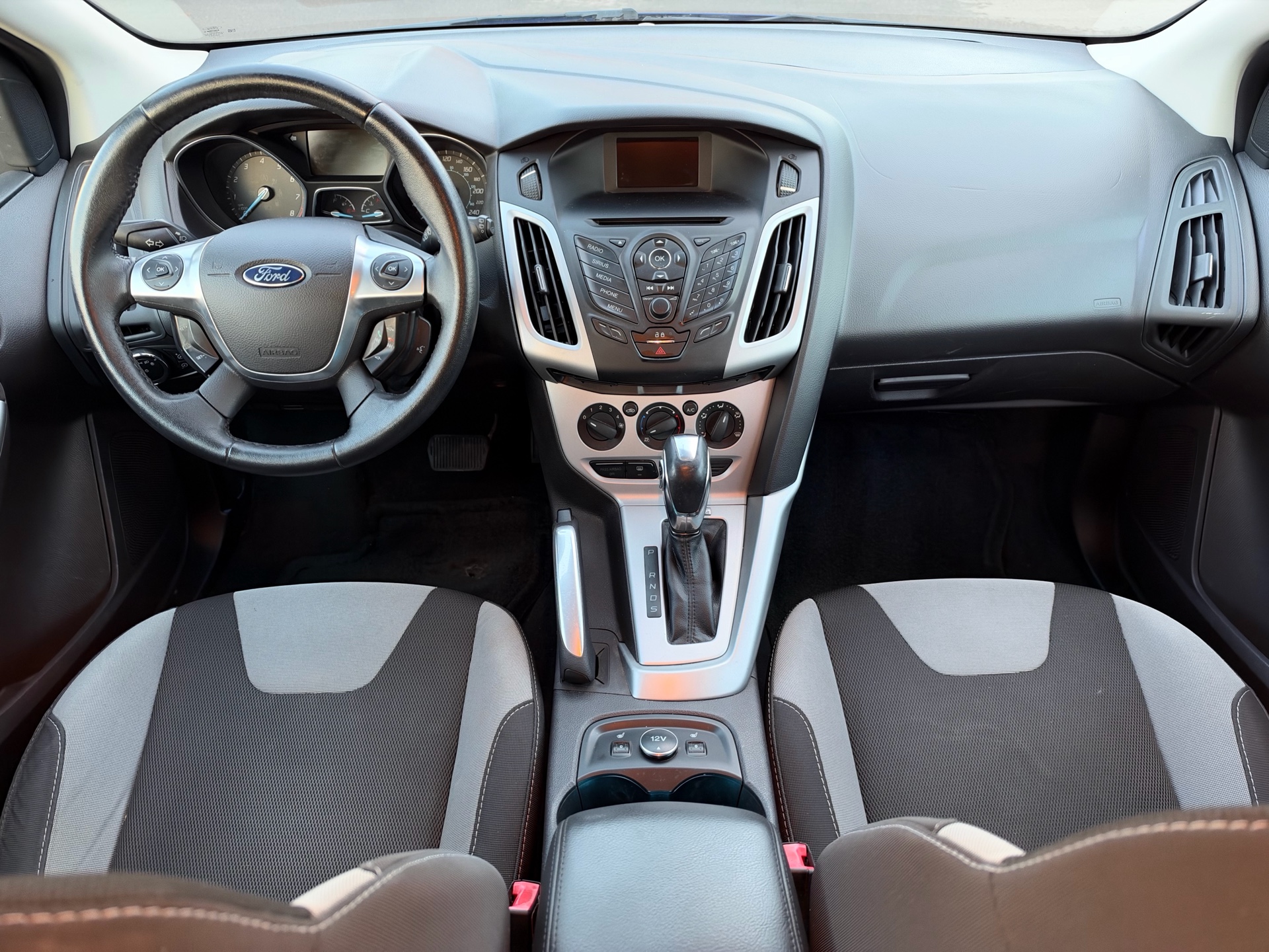 /carage/2013-Ford-Focus-7230223283106507.jpg