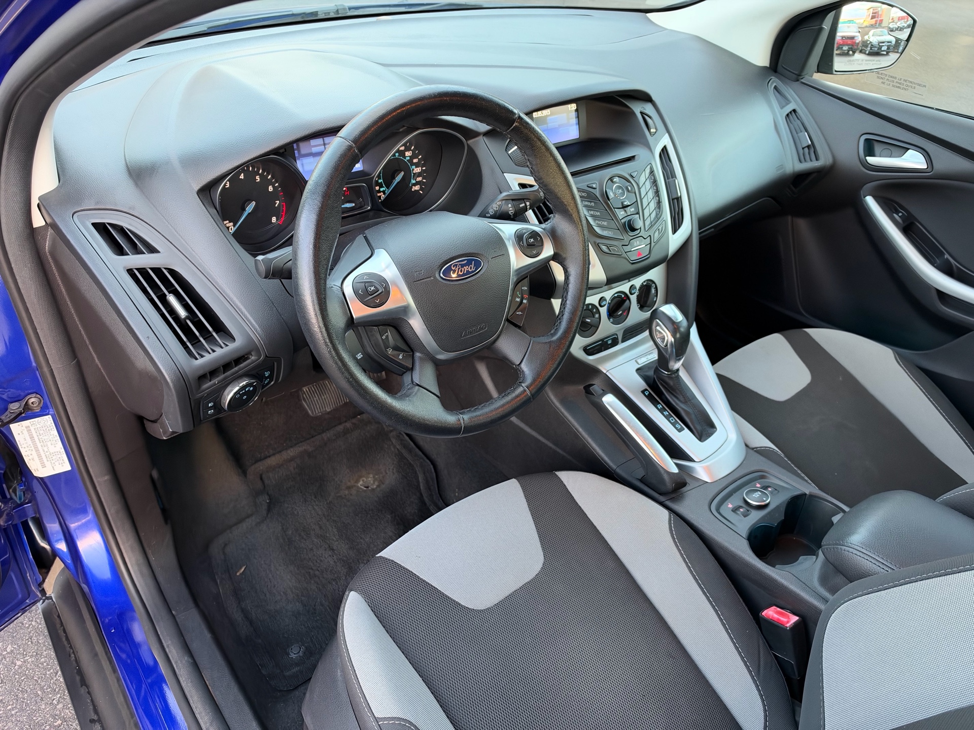 /carage/2013-Ford-Focus-7855305375806361.jpg