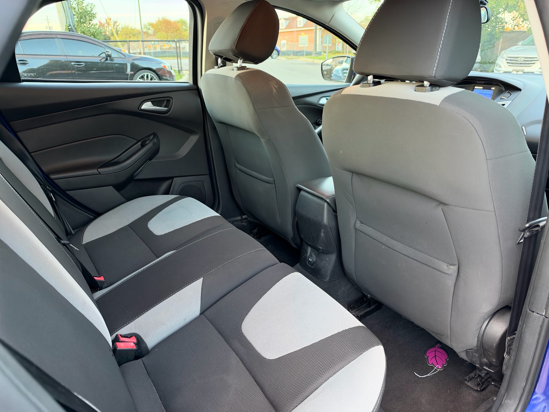 /carage/2013-Ford-Focus-7997244574732689.jpg
